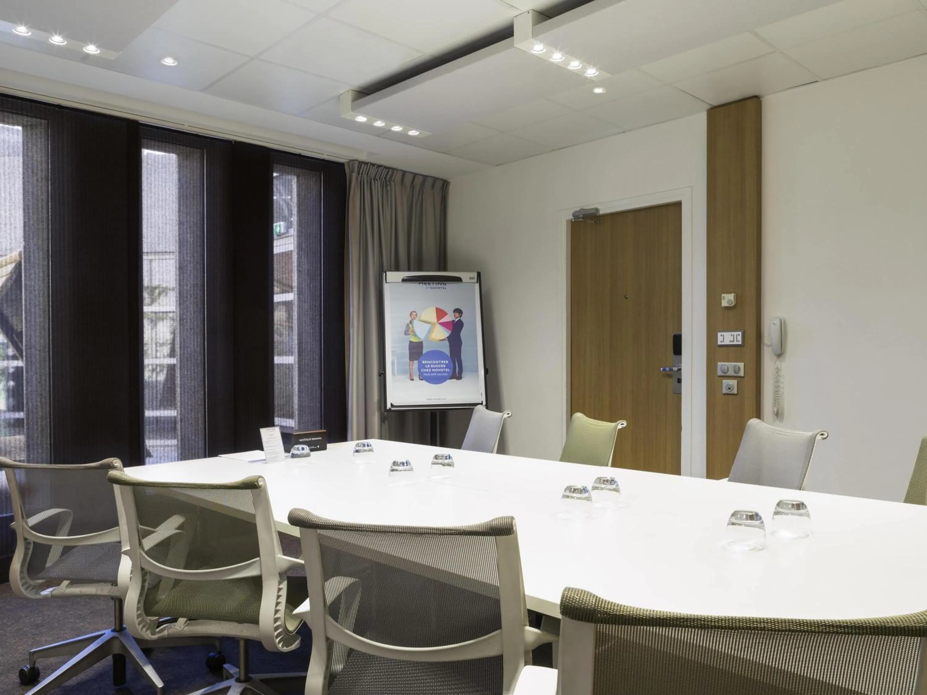 Meeting/conference room in Novotel Paris Charles de Gaulle Airport
