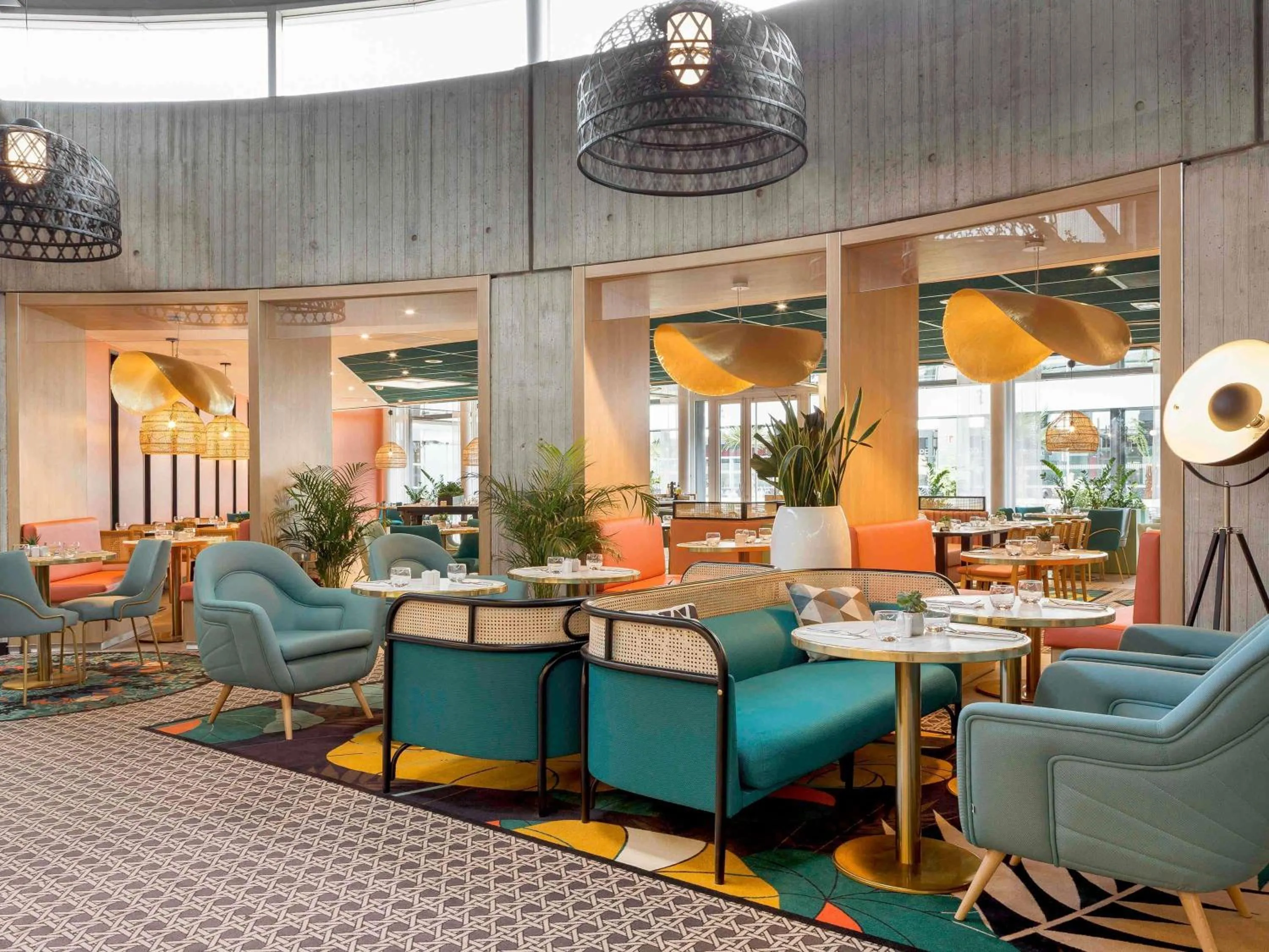 Property building in Novotel Paris Charles de Gaulle Airport