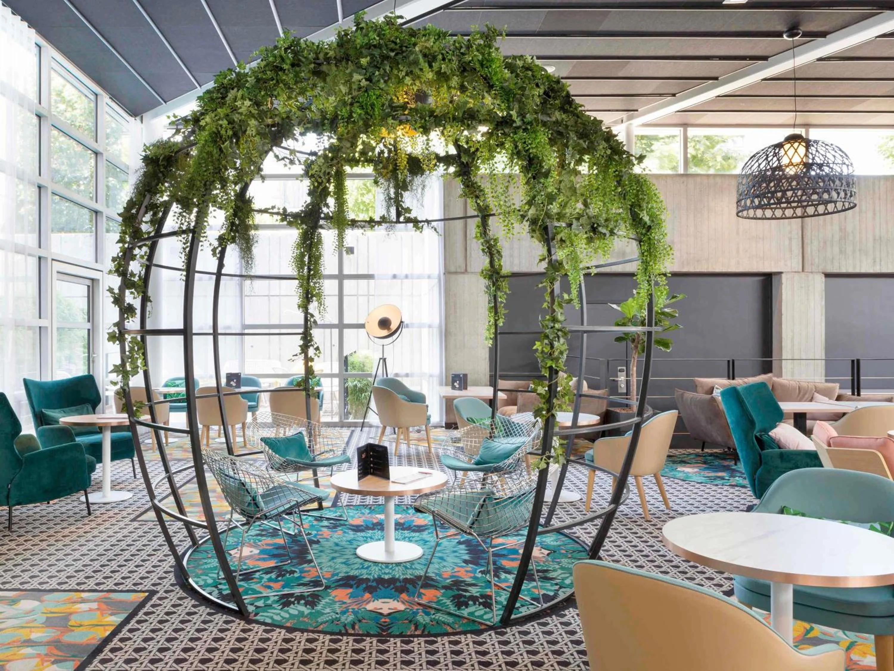 Property building in Novotel Paris Charles de Gaulle Airport