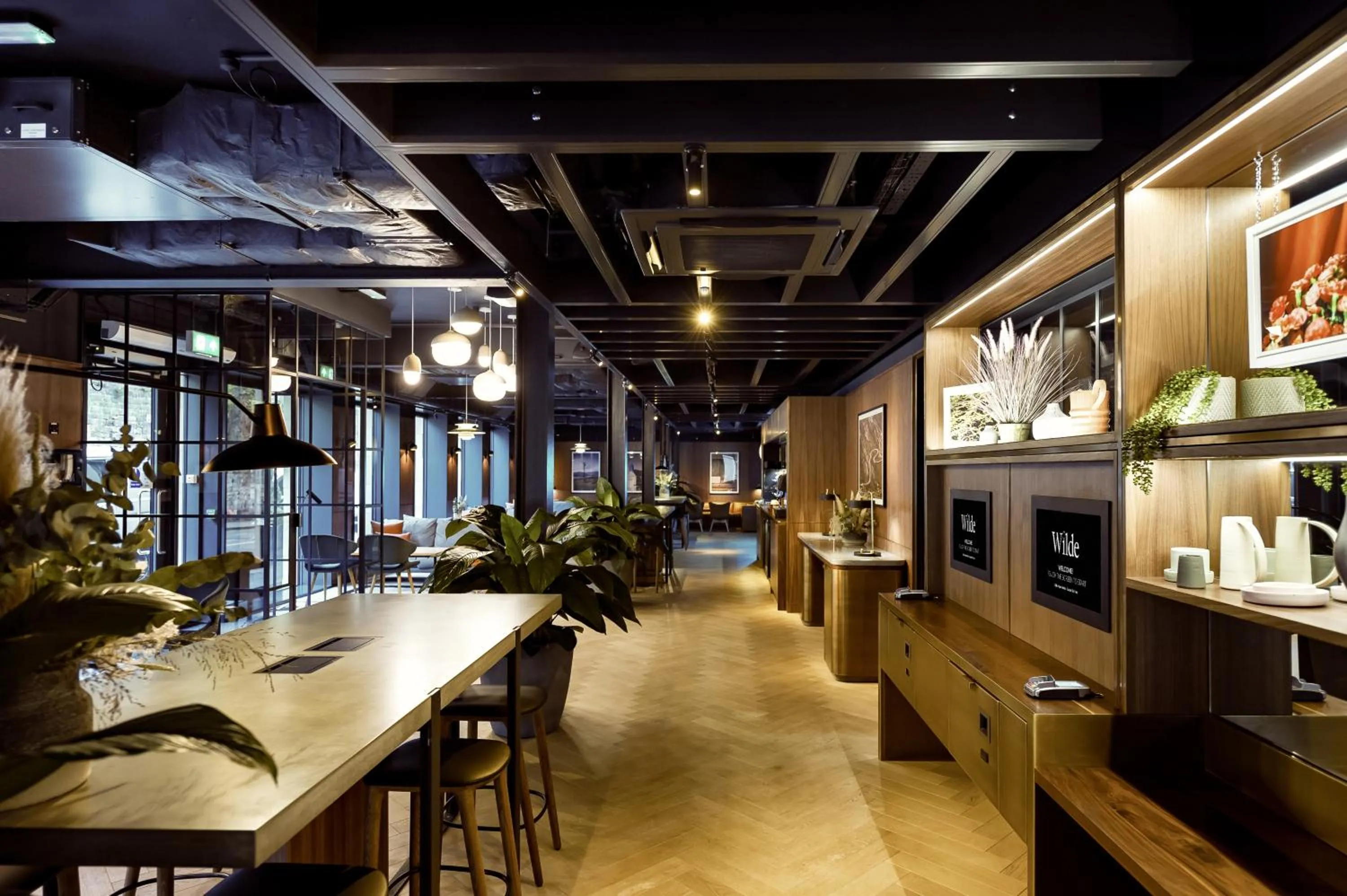 Lounge or bar in Wilde Aparthotels Edinburgh Grassmarket