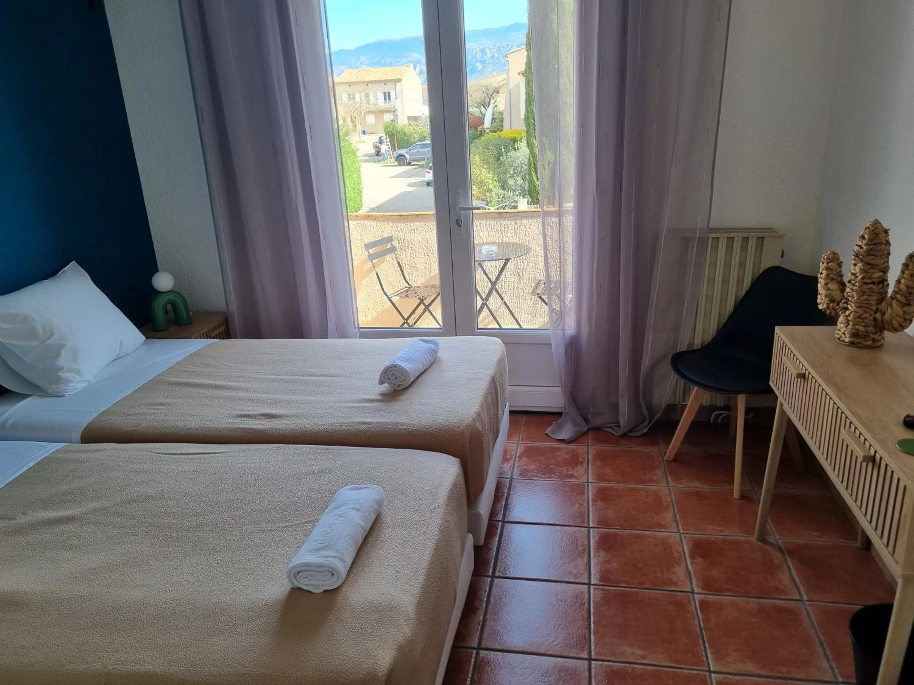 Photo of the whole room in Auberge des Salles