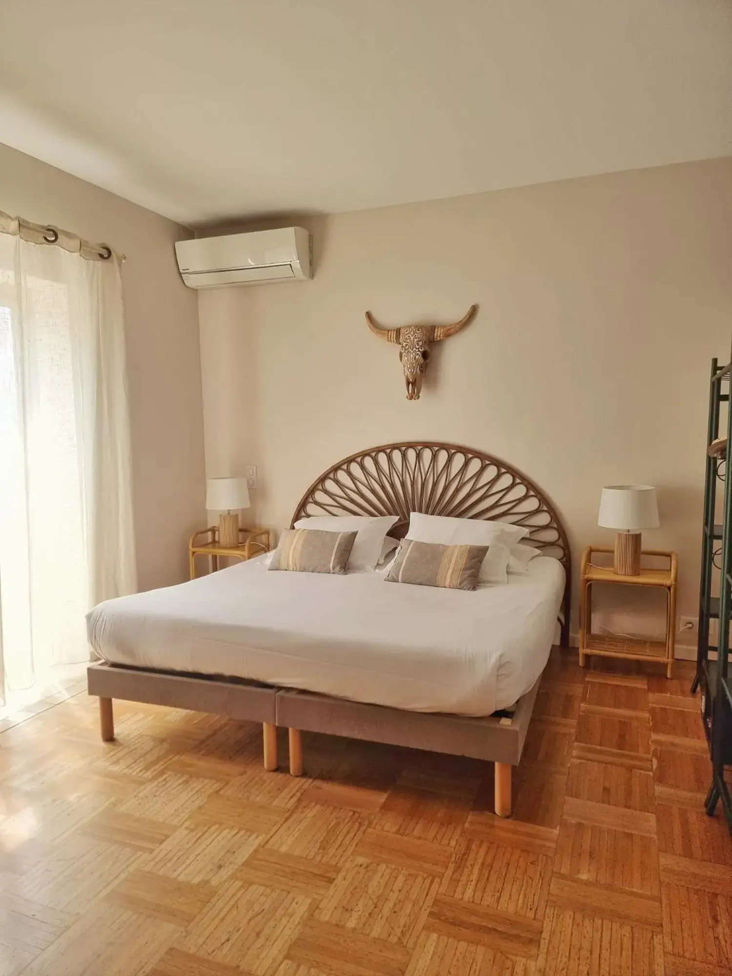 Family Room in Castillon Des Baux Family Room in Castillon Des Baux