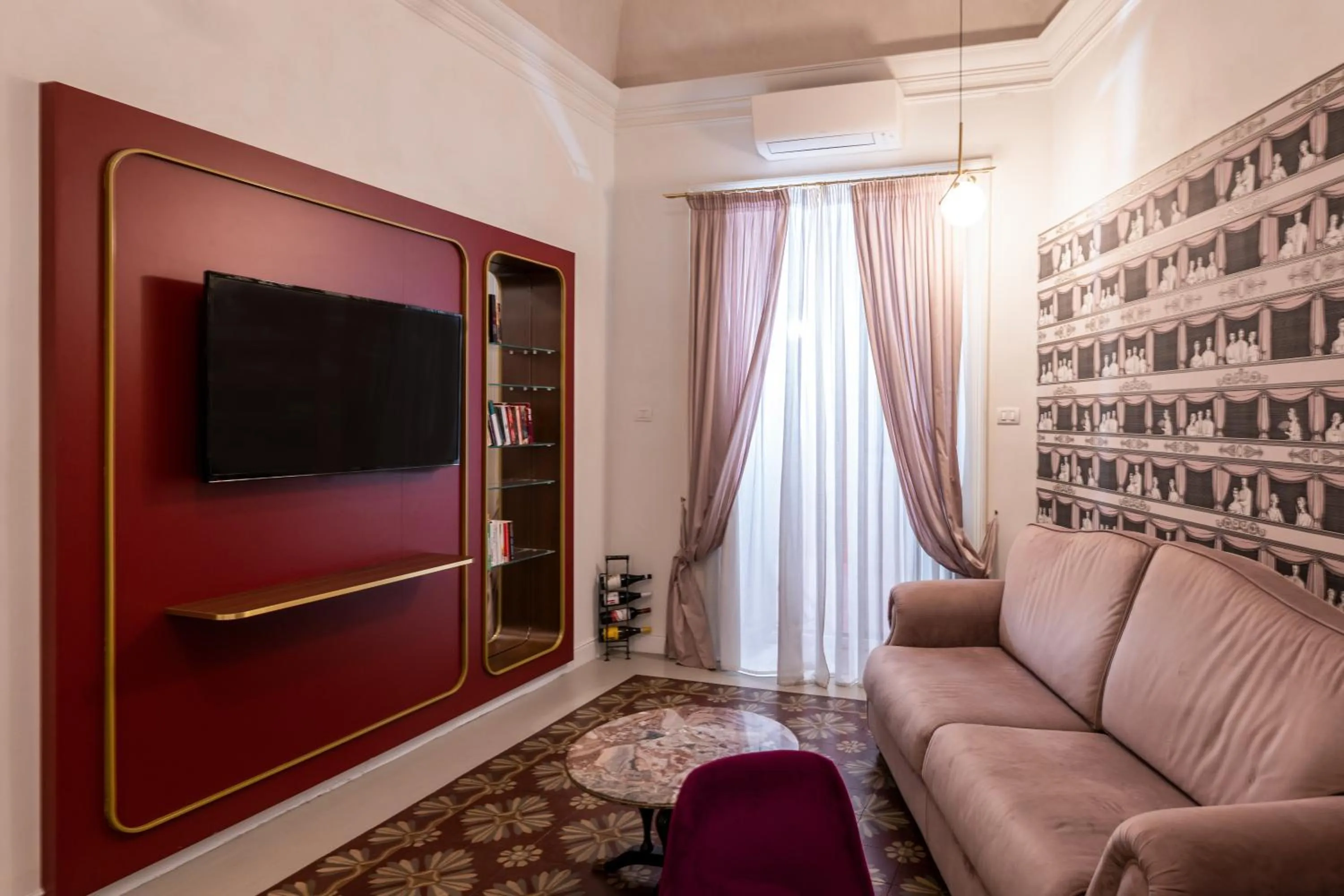 Scene Suites Apartments