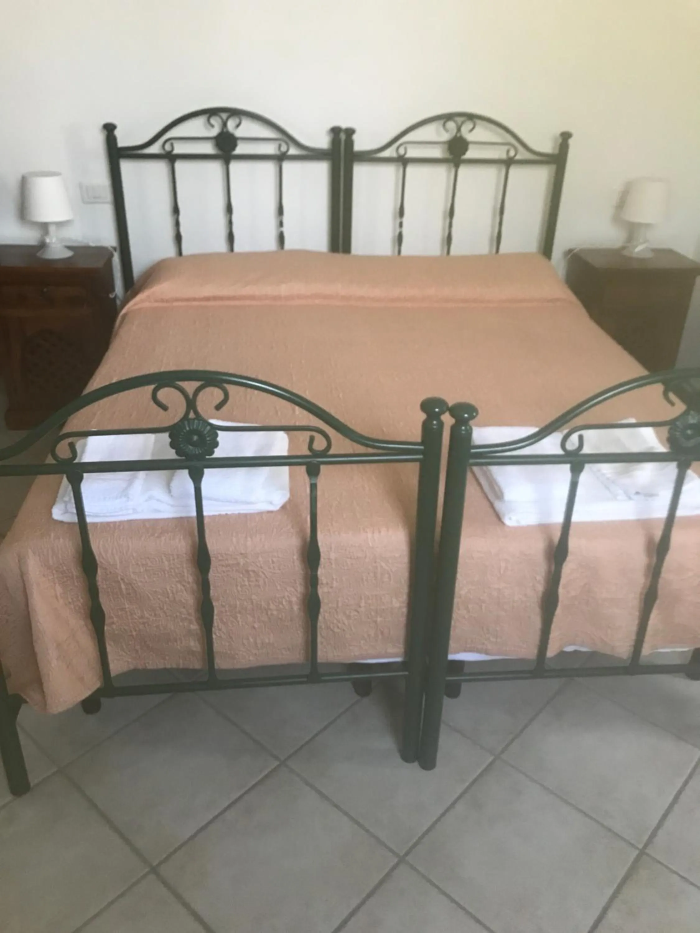 Bed in Affittacamere Peonia