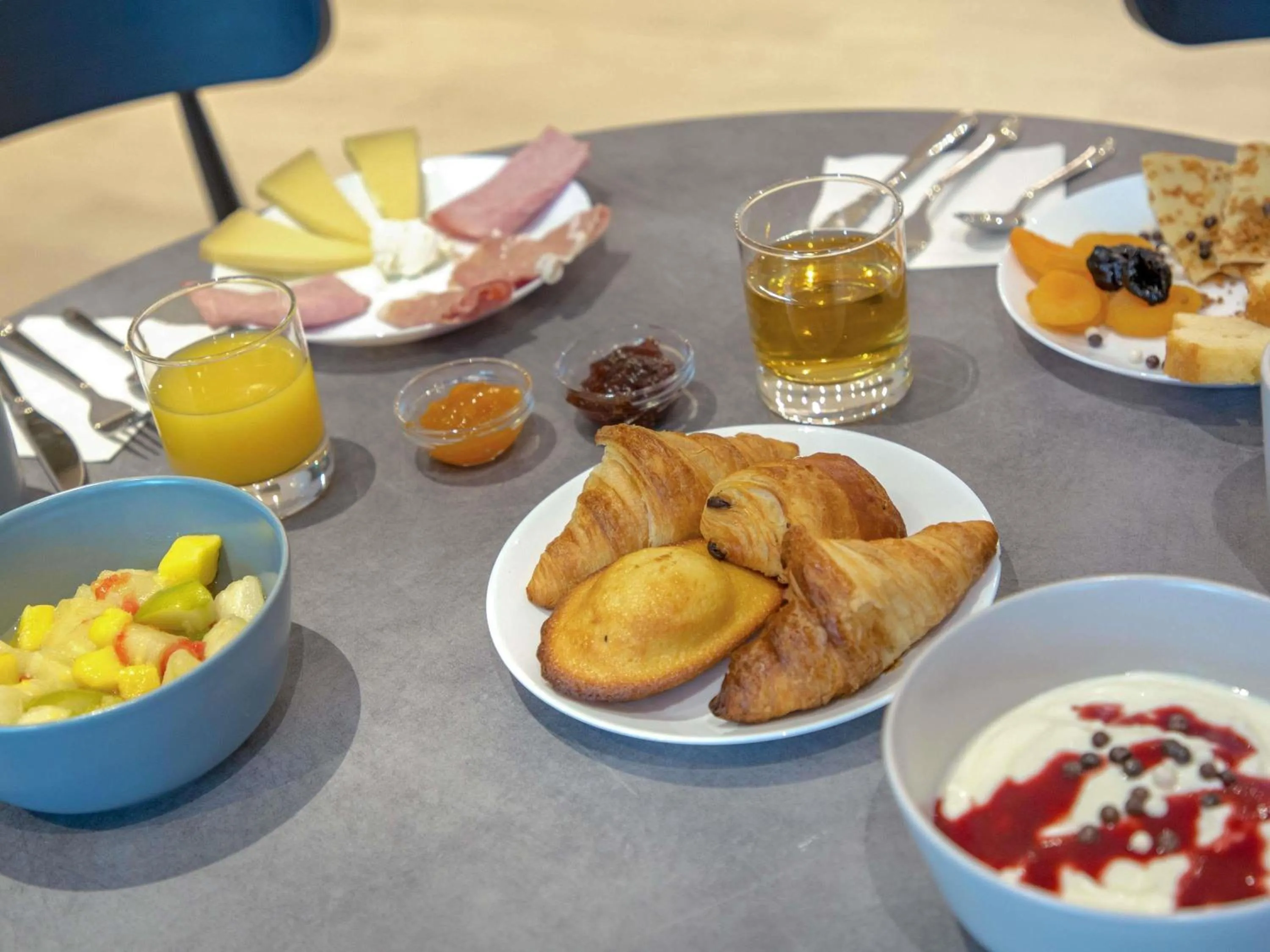 Breakfast in ibis Styles Cannes Le Cannet