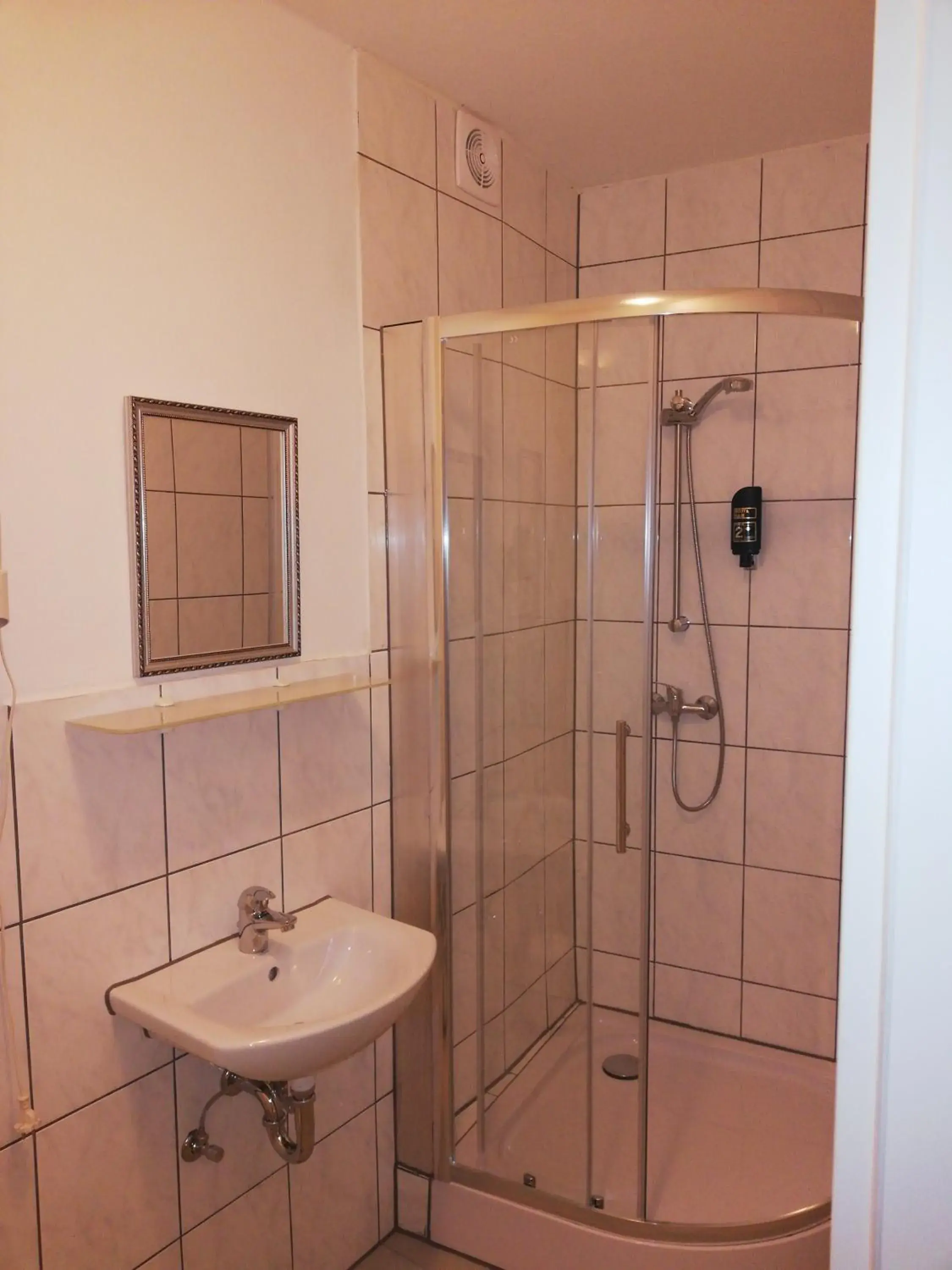 Quadruple Room in The Hostel Quadruple Room in The Hostel