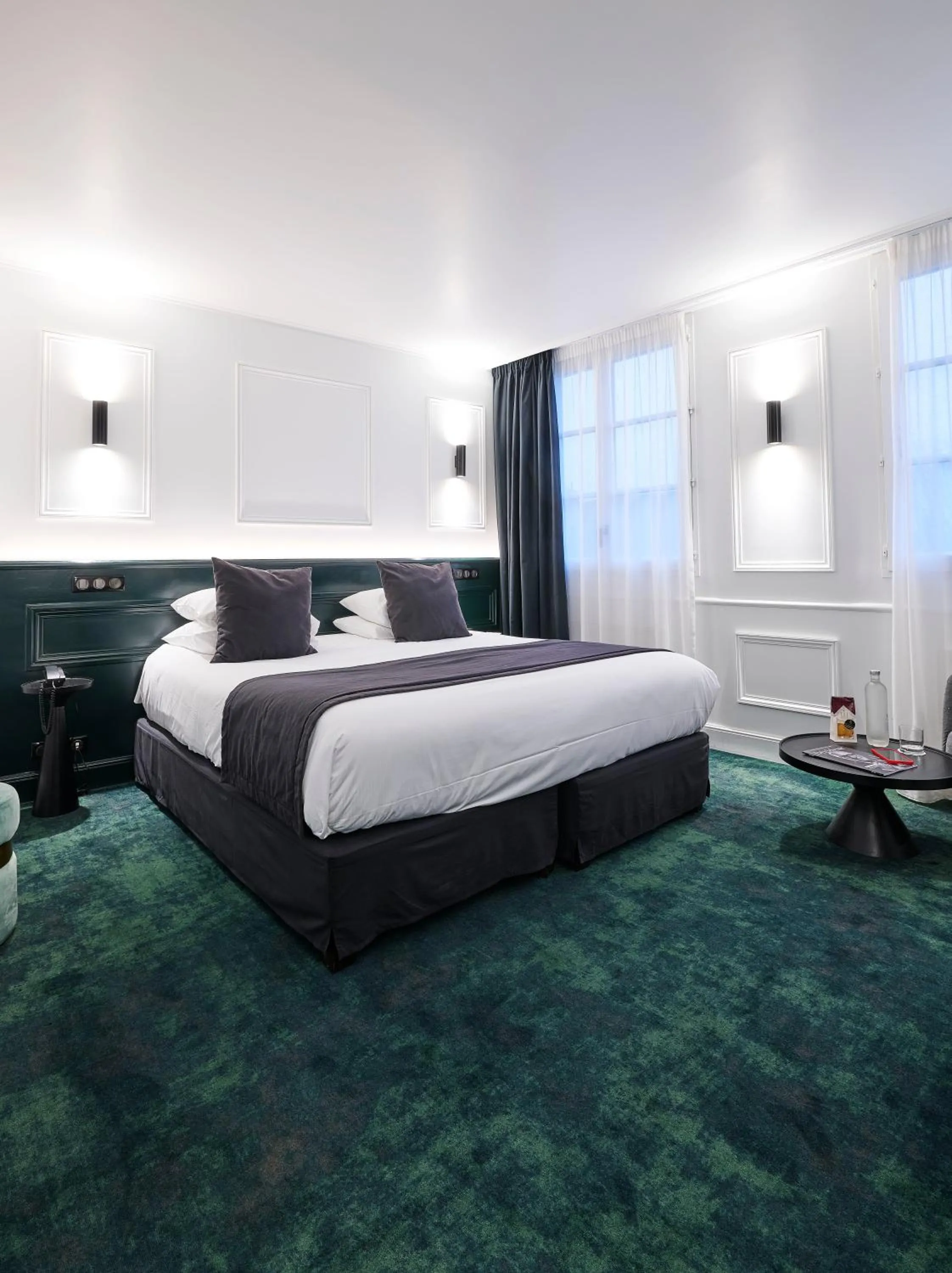 Photo of the whole room, Bed in Maison Philippe Le Bon Hôtel, Restaurant & Bar le 19