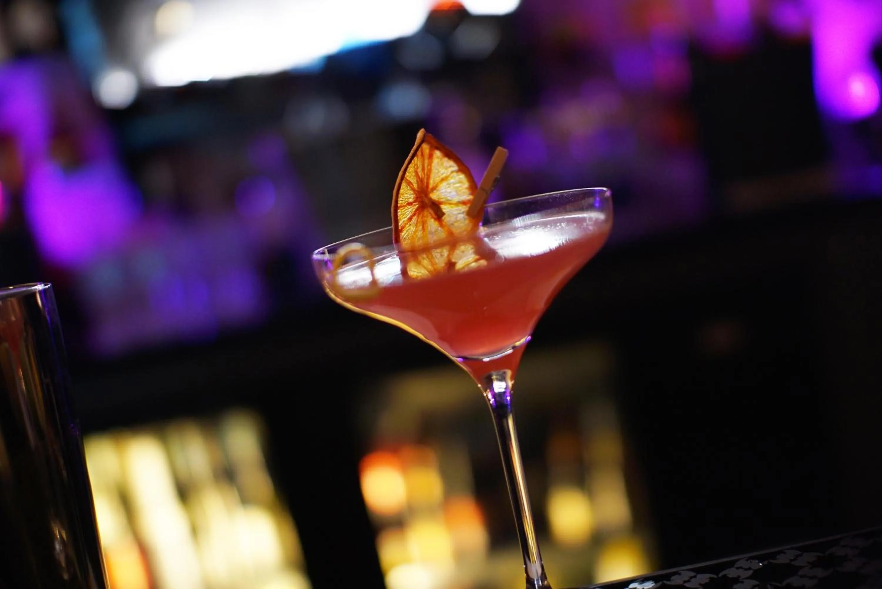 Lounge or bar in Maison Philippe Le Bon Hôtel, Restaurant & Bar le 19