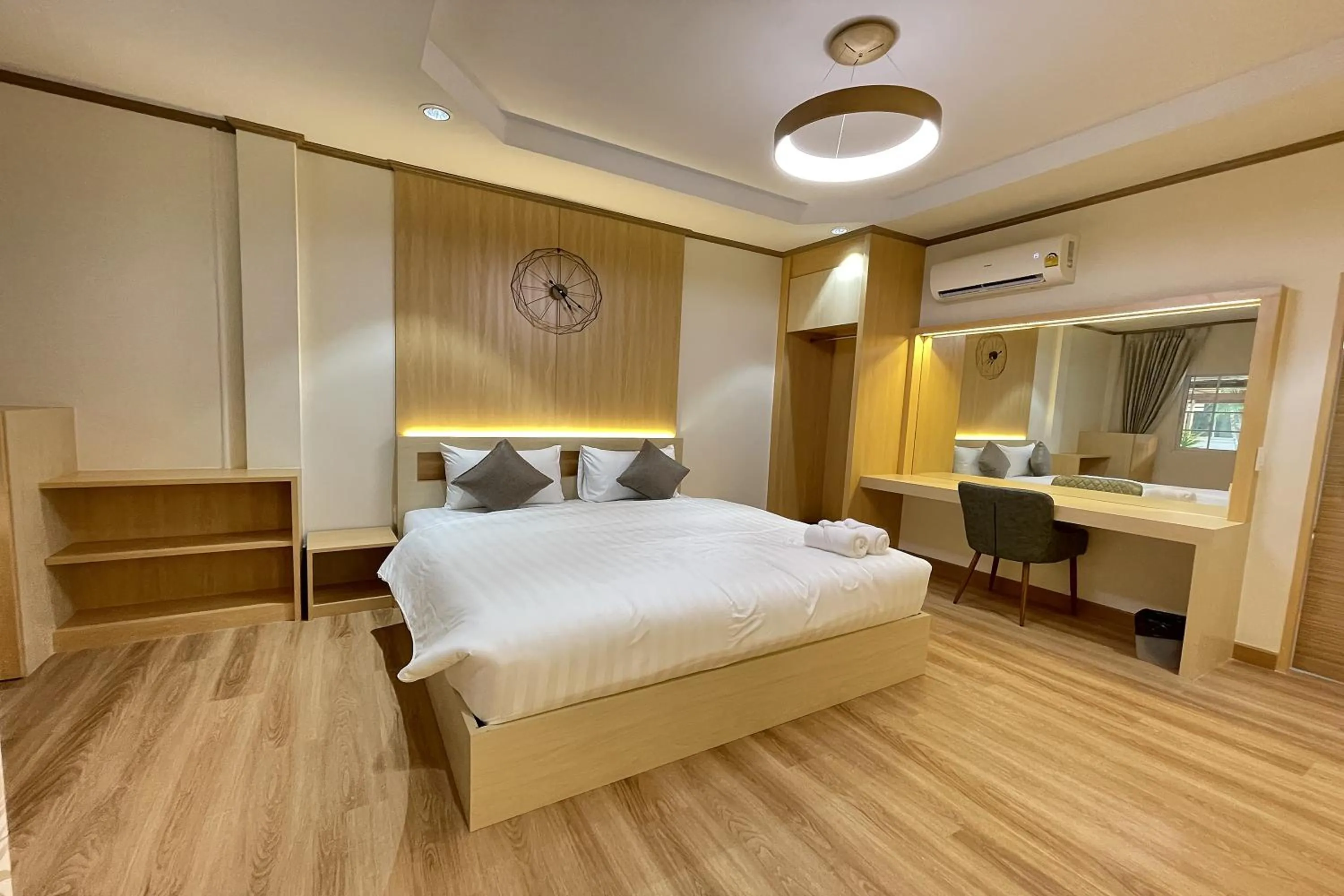 Photo of the whole room, Bed in BB house & resort