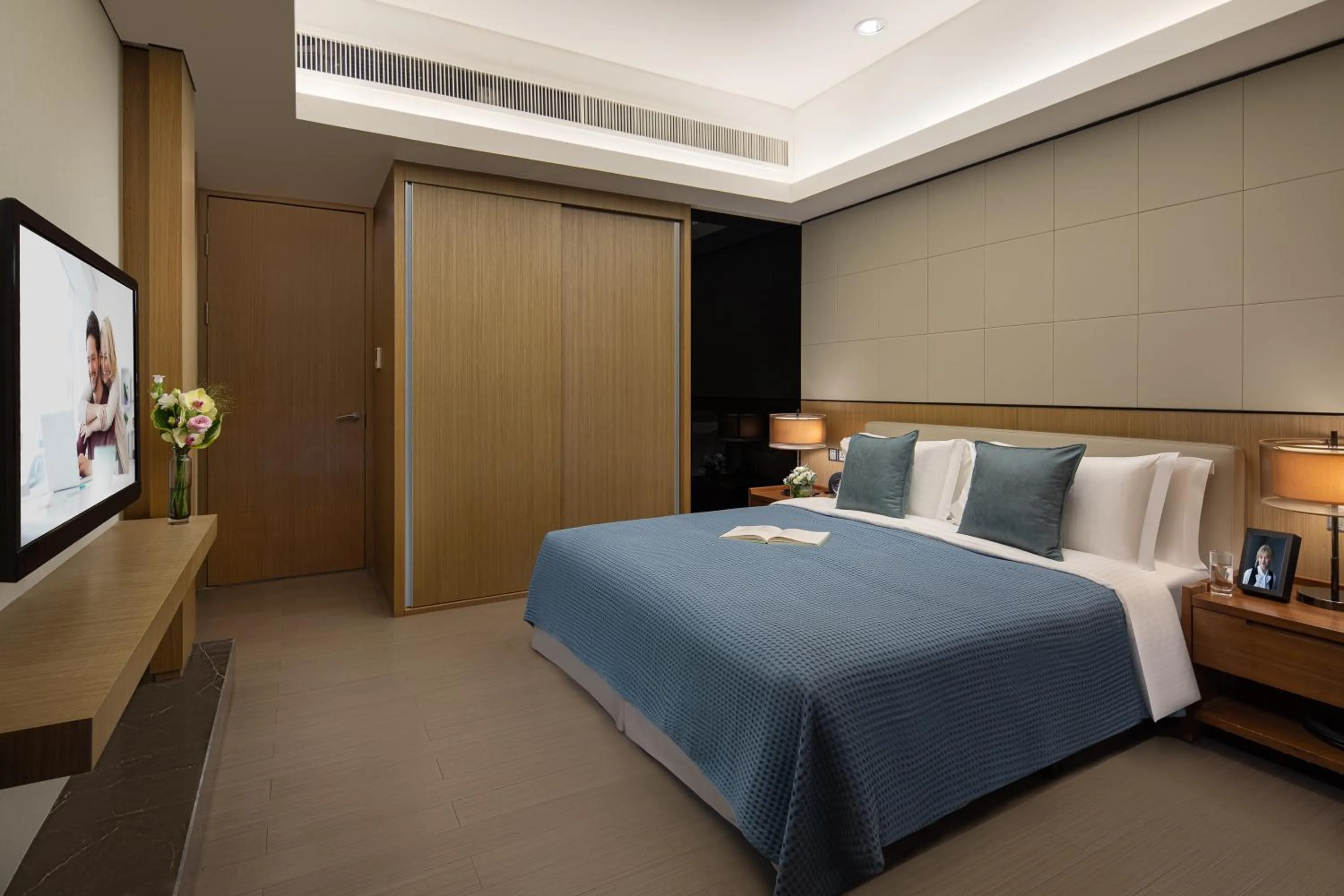 Bedroom, Bed in Ascott IFC Guangzhou