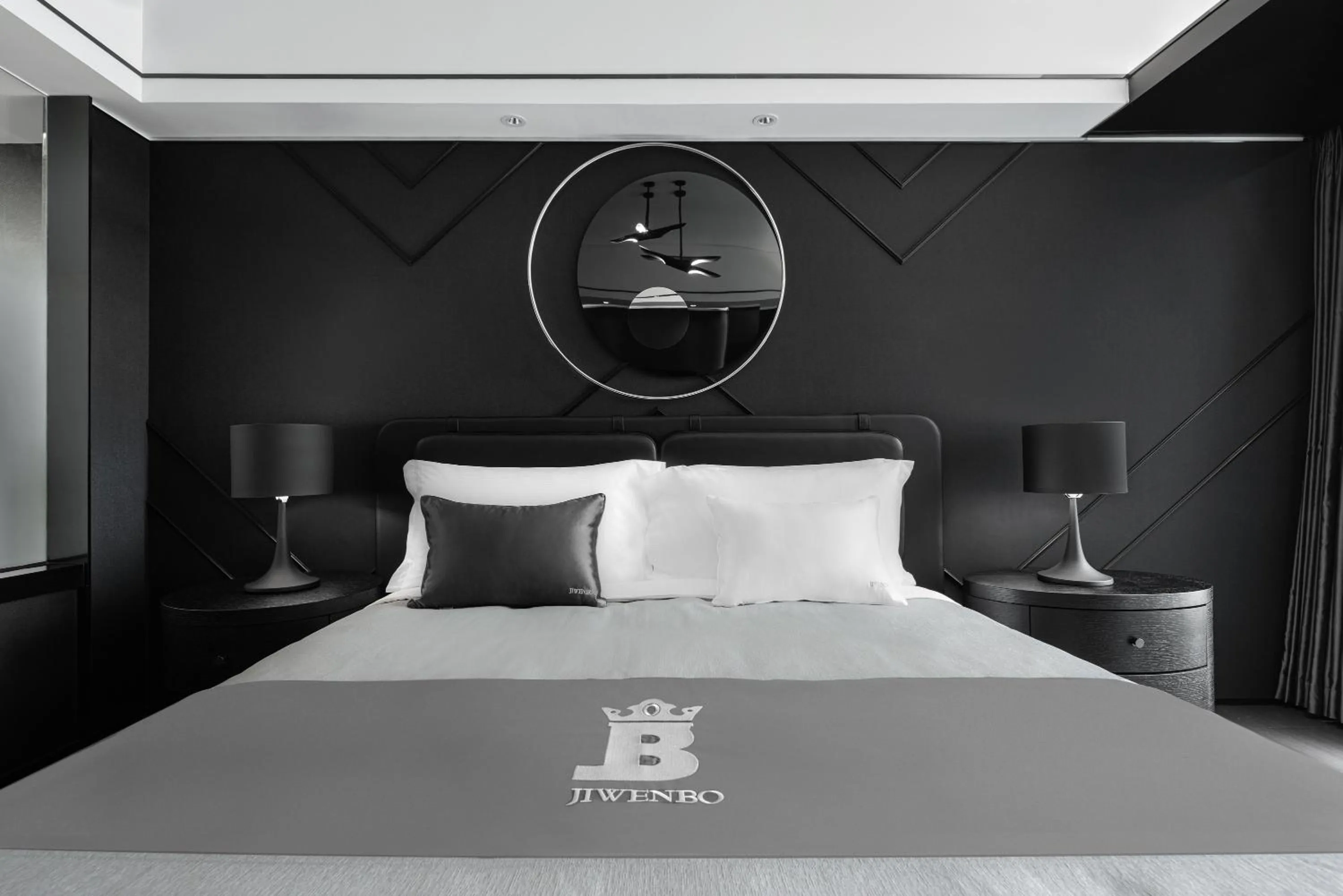 Bed in Ascott IFC Guangzhou