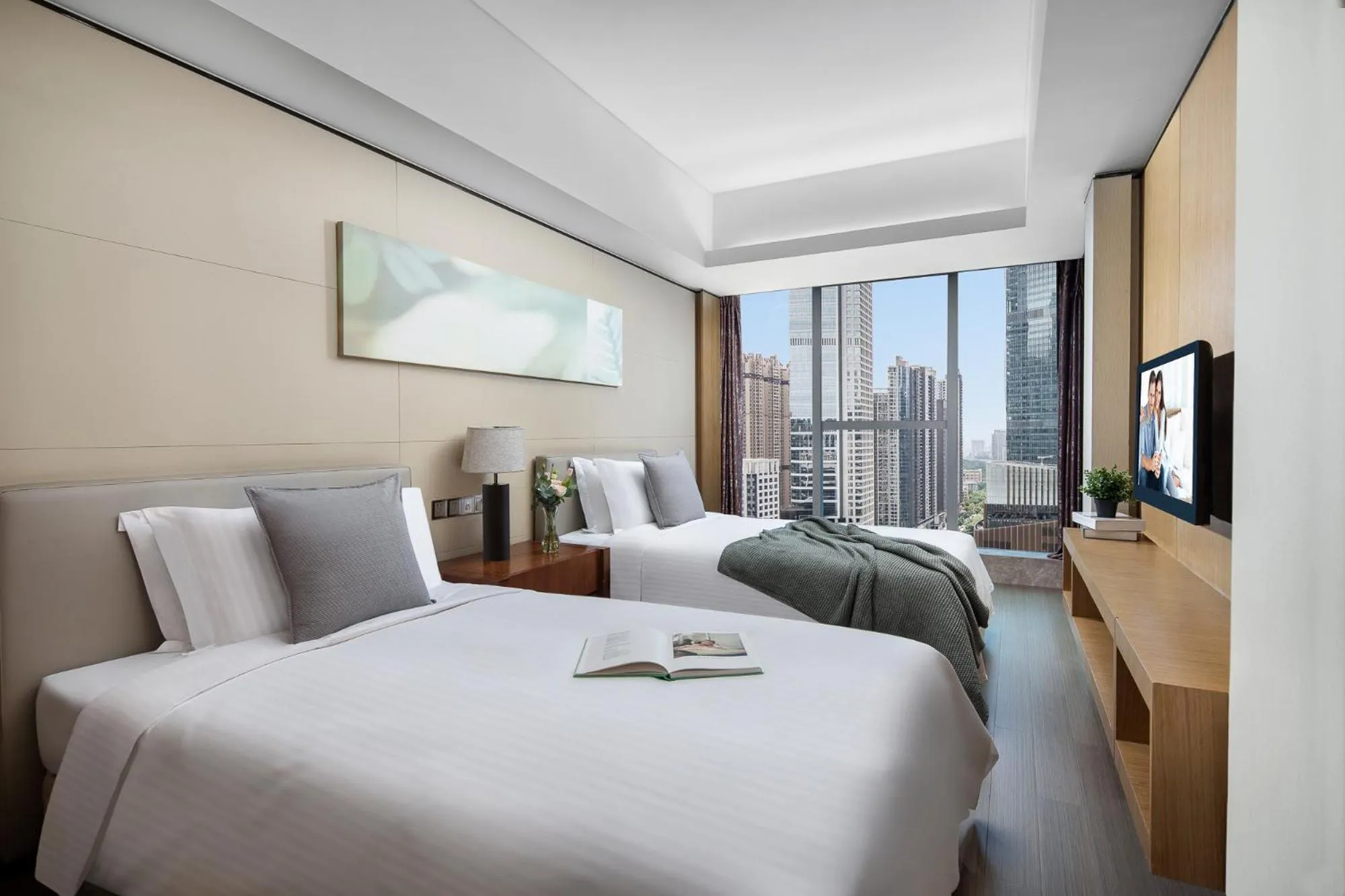 Bedroom, Bed in Ascott IFC Guangzhou