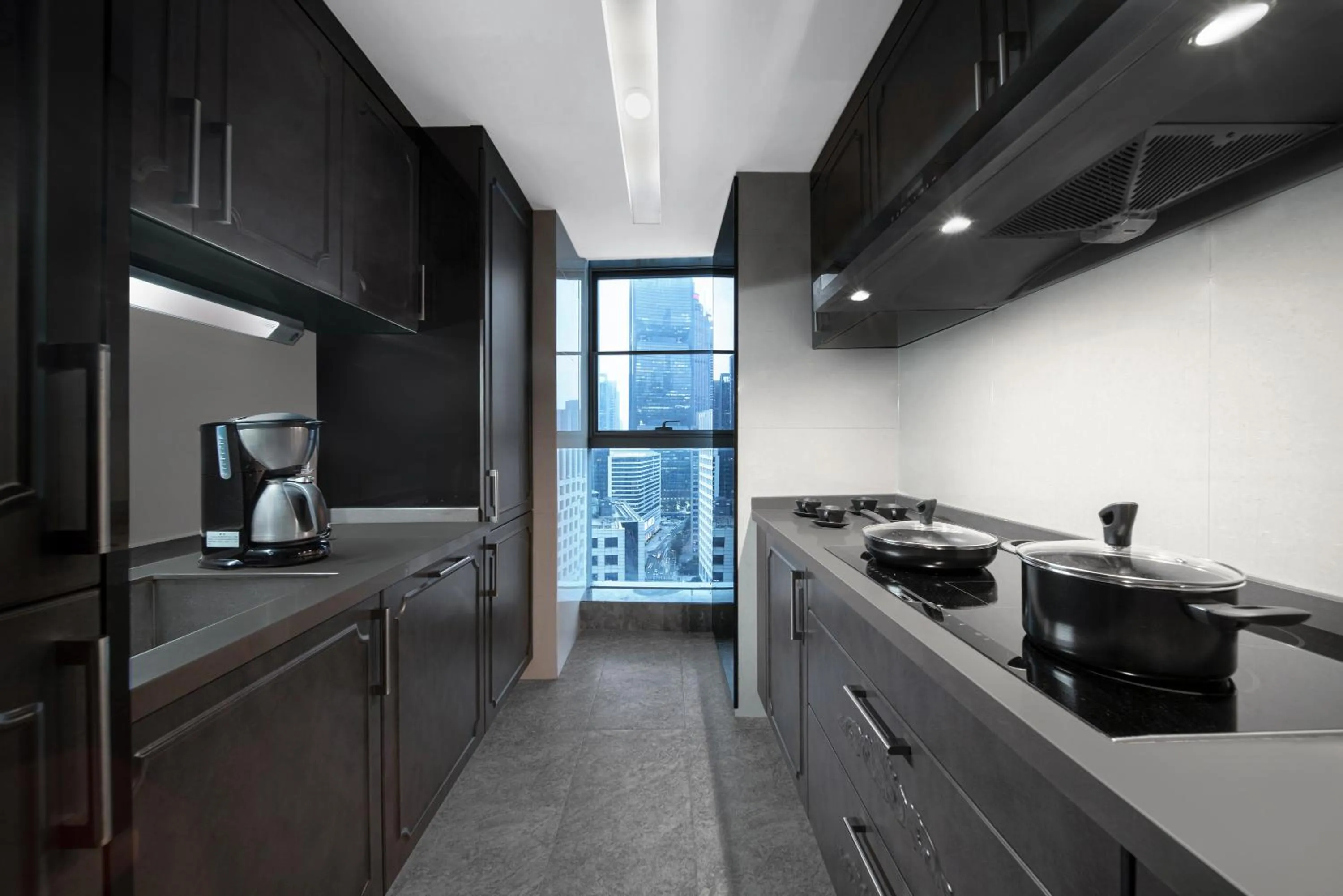 Kitchen or kitchenette in Ascott IFC Guangzhou