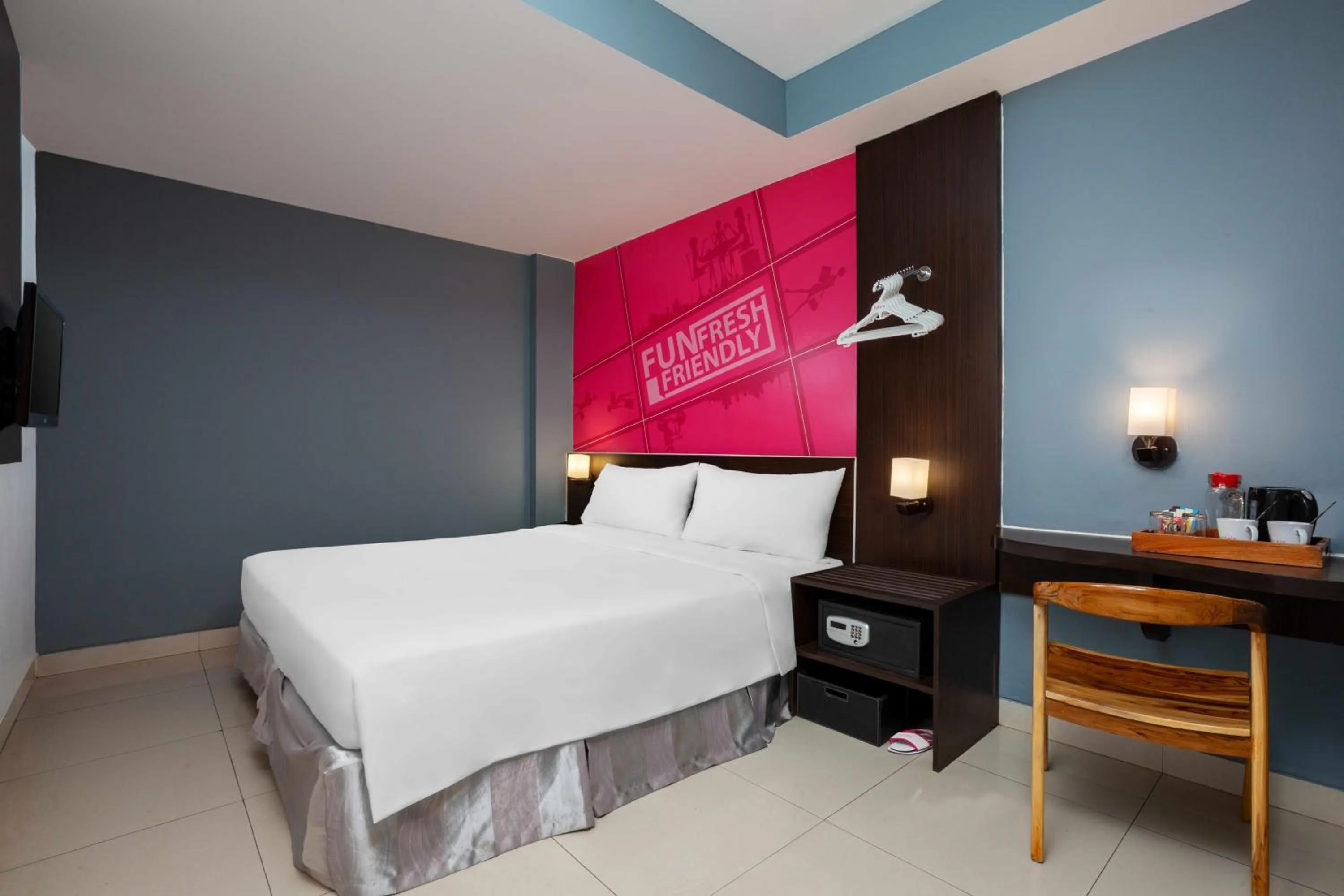 Bed in favehotel Kelapa Gading