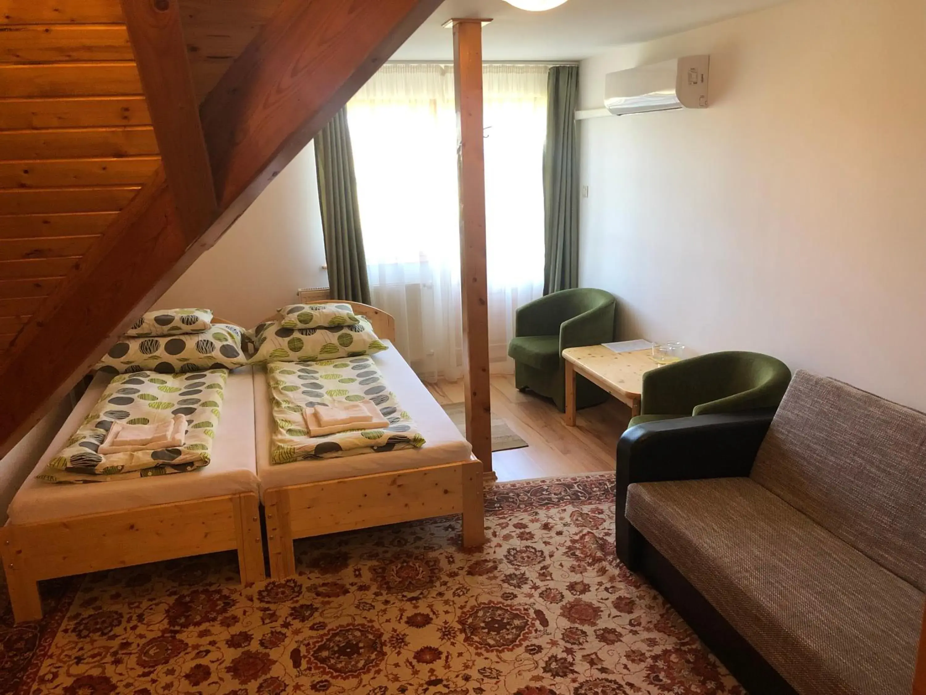 Family Room in Antal-tavi Fogadó és Horgászparadicsom Family Room in Antal-tavi Fogadó és Horgászparadicsom