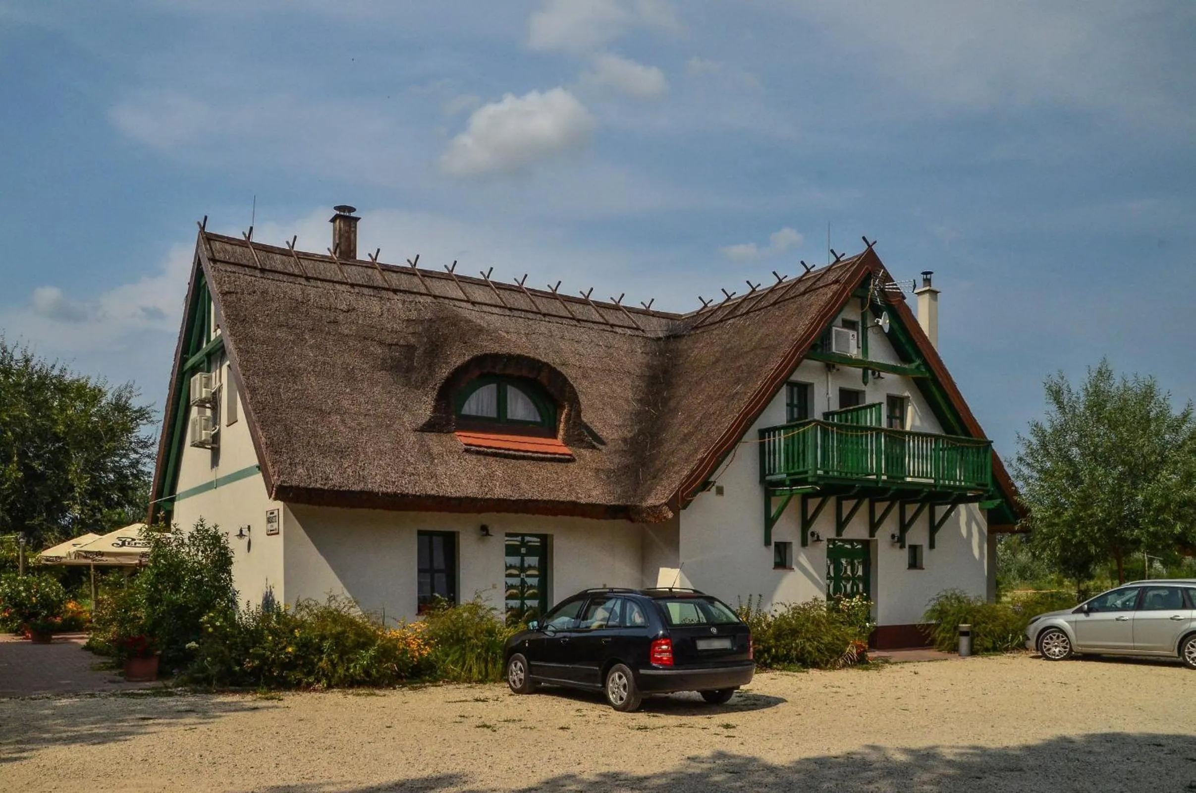 Antal-tavi Fogadó és Horgászparadicsom