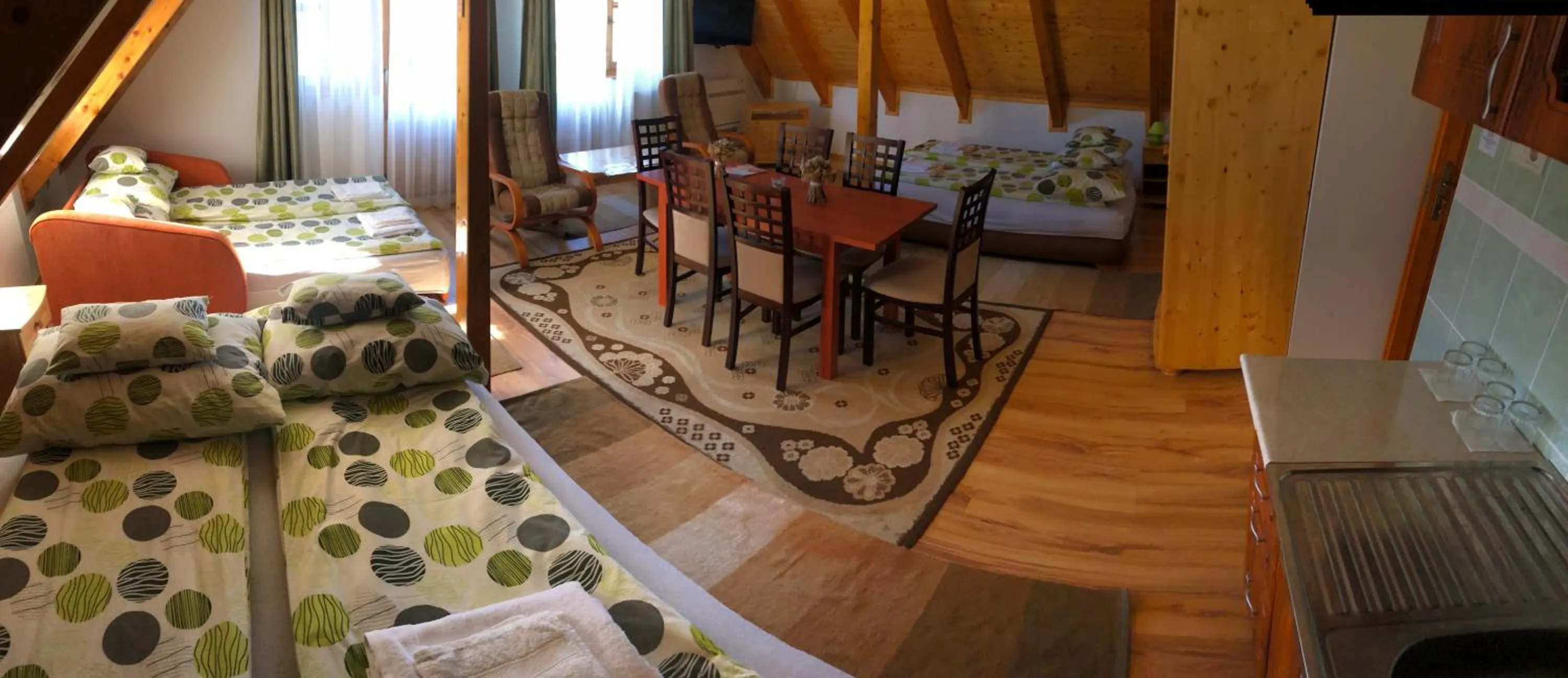 Antal-tavi Fogadó és Horgászparadicsom