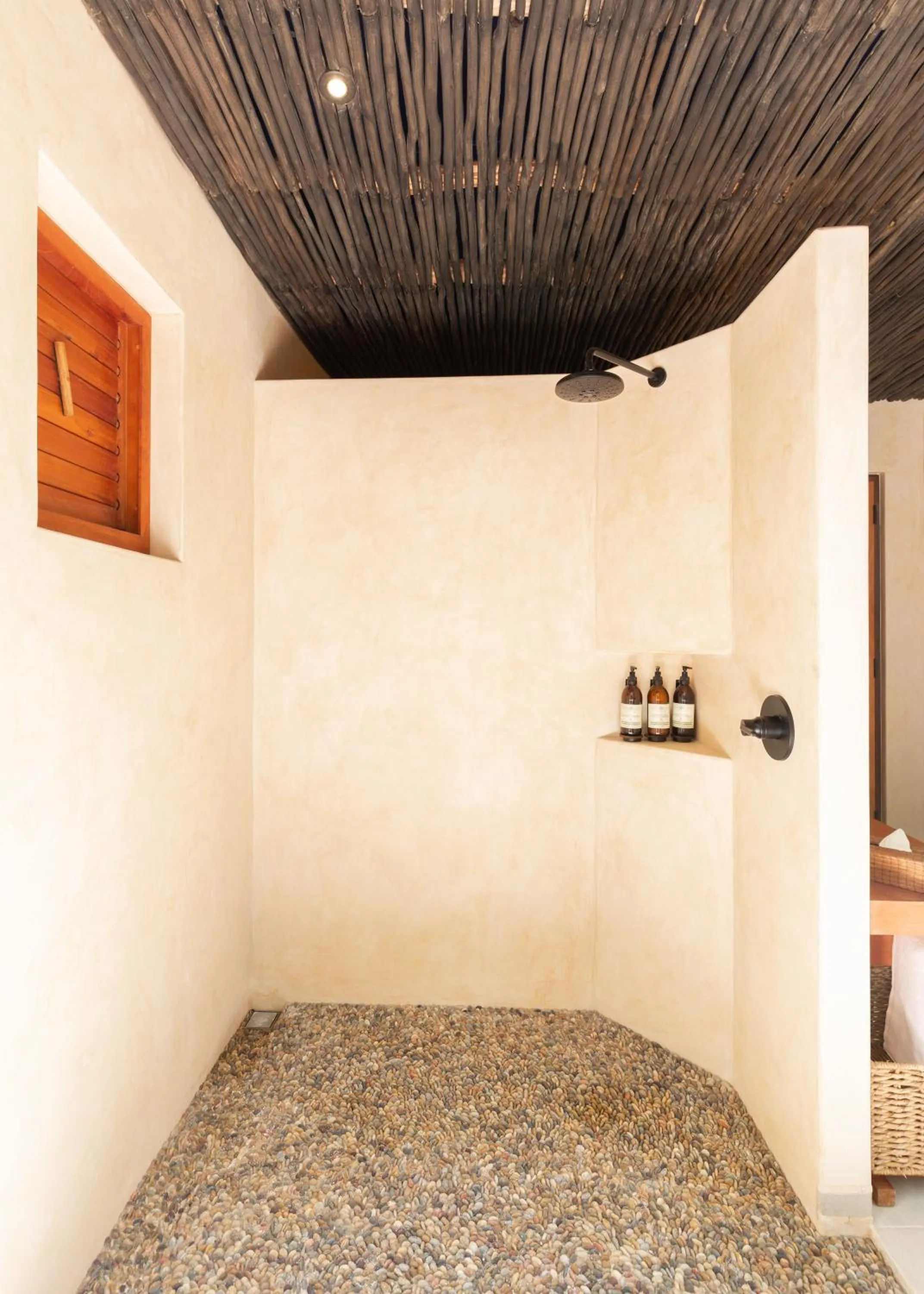 Bathroom, Bed in Hotel Ma'xanab Tulum