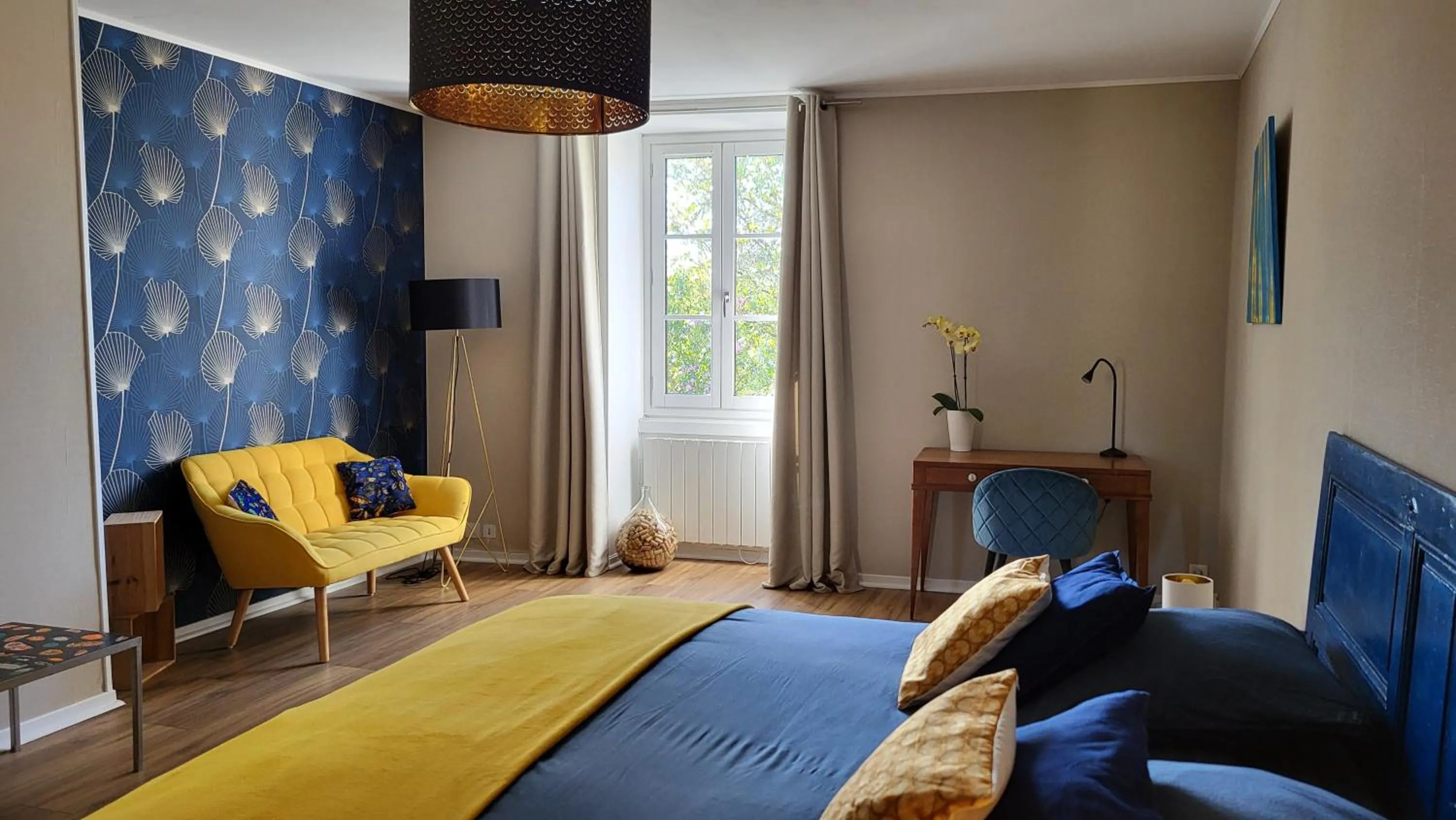 Bed in Le Clos Ayanna