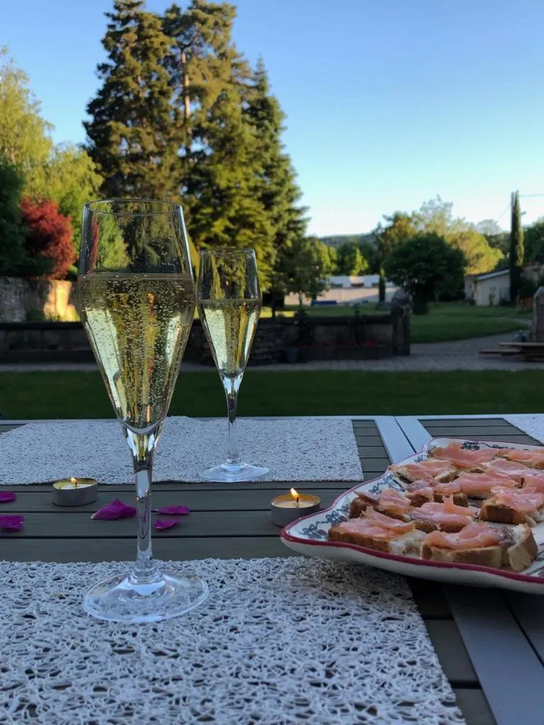 Property building in Le Clos Ayanna