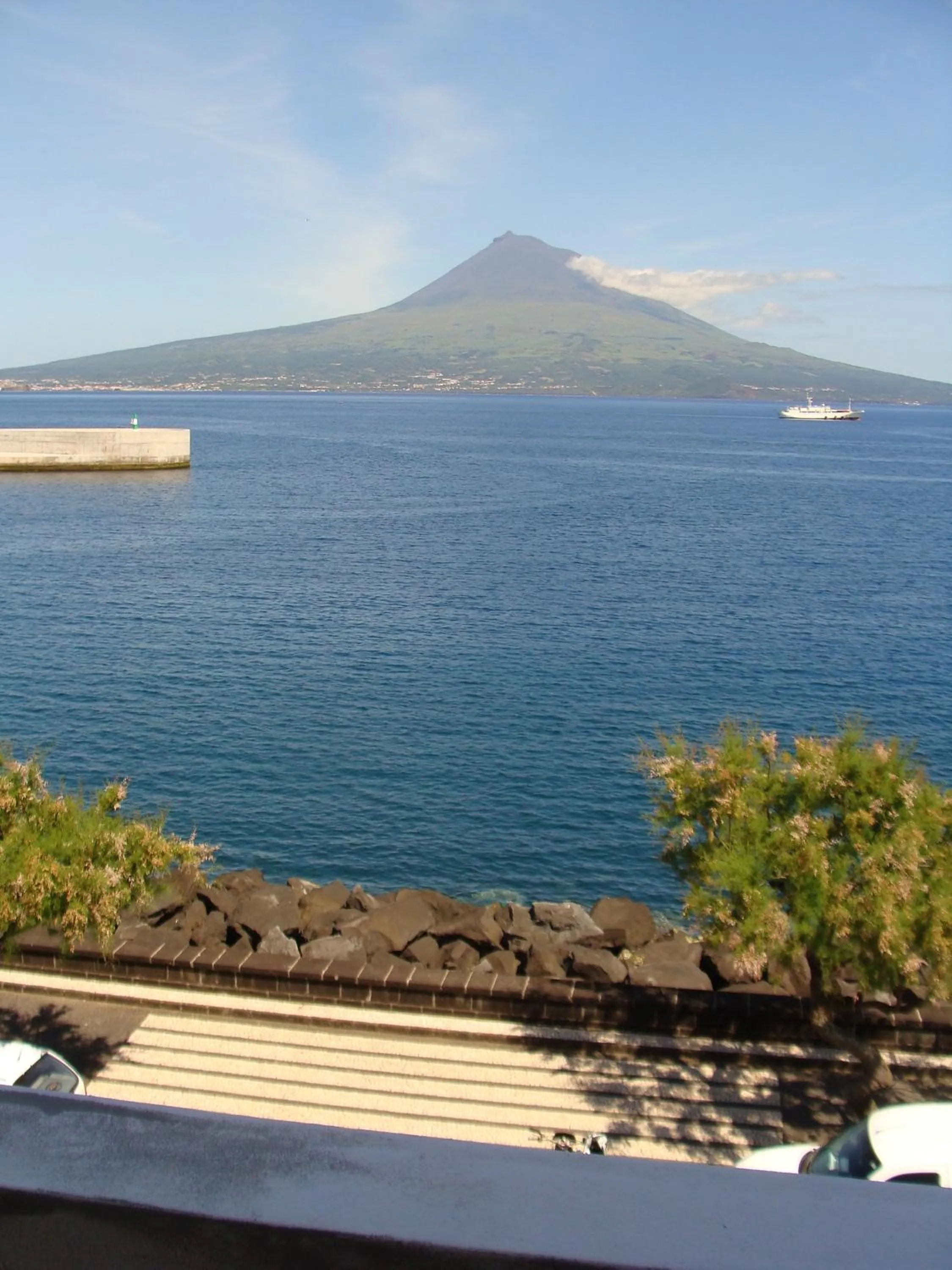 Day in Apartamentos Kósmos