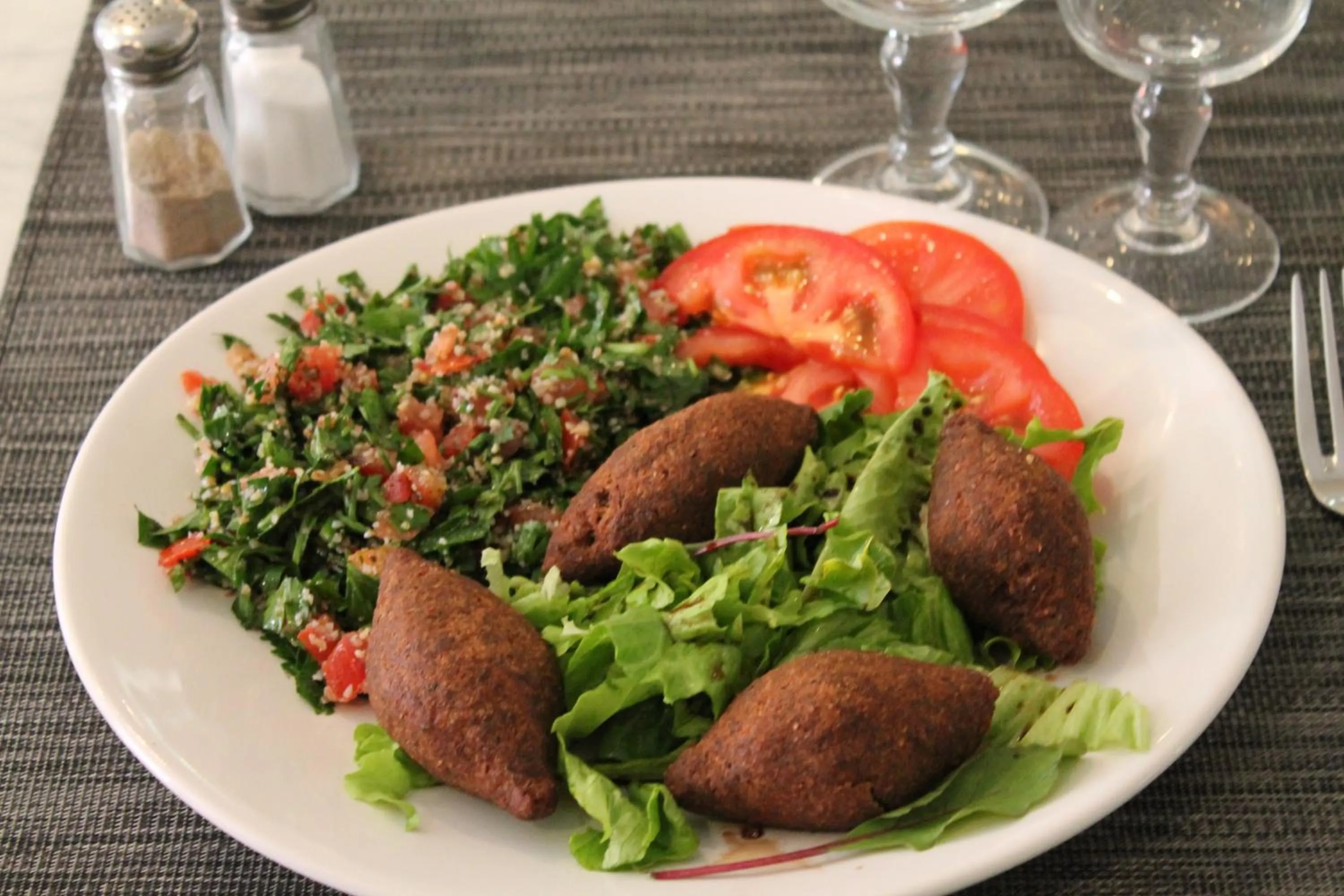 Restaurant/places to eat in Hôtel Restaurant Maison Blanche