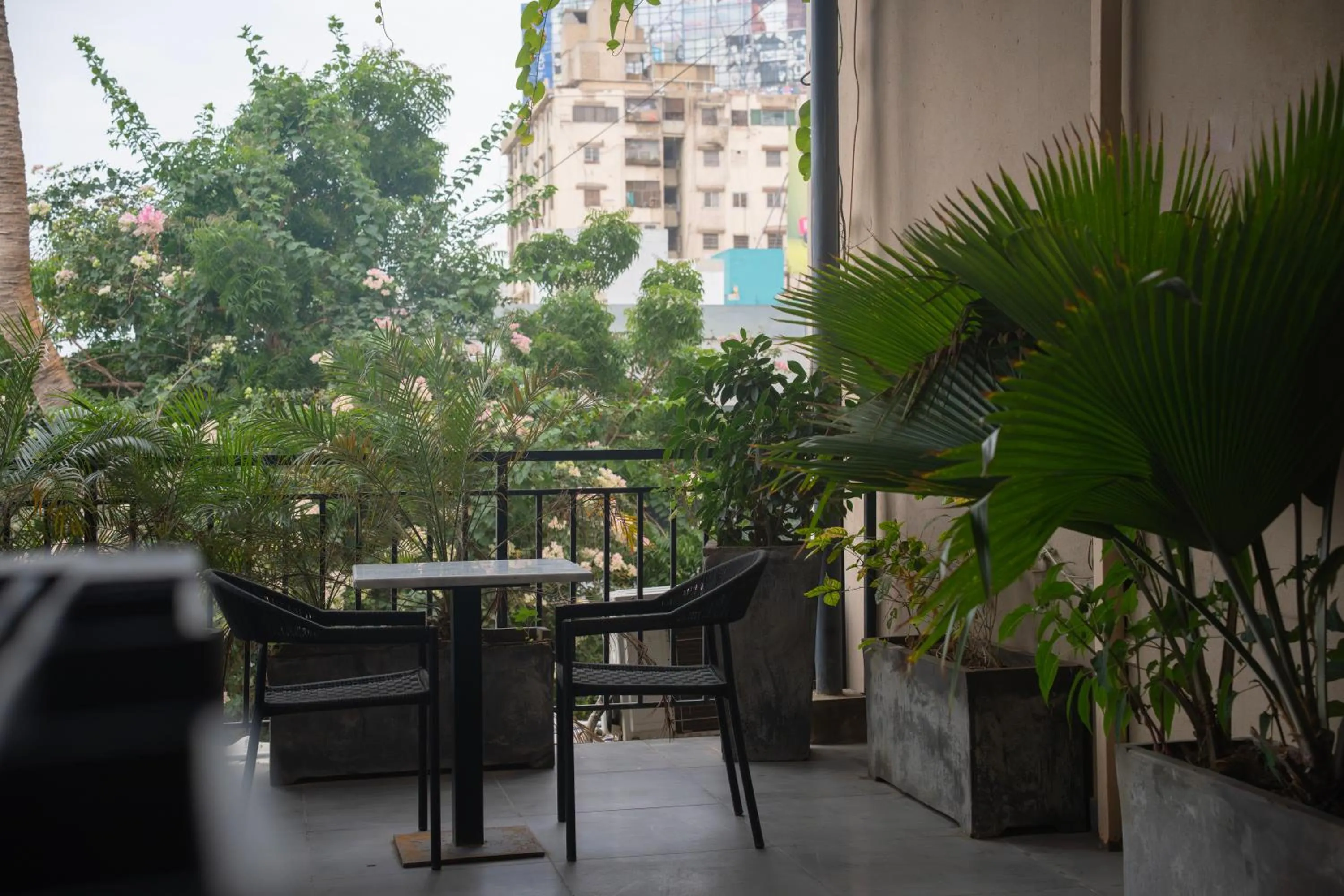 Day in Hamsun Shahrah-e-Faisal