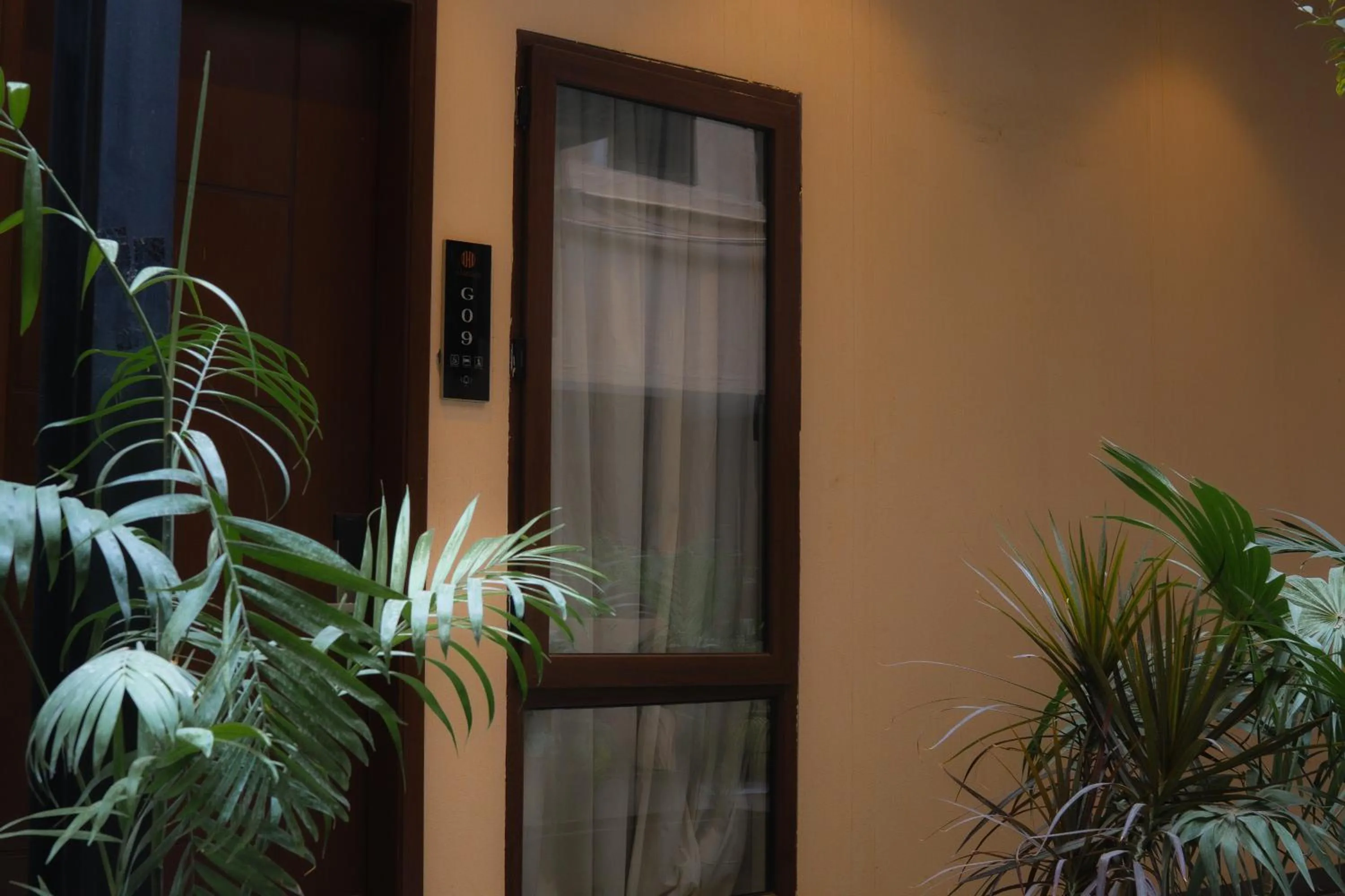 Day in Hamsun Shahrah-e-Faisal