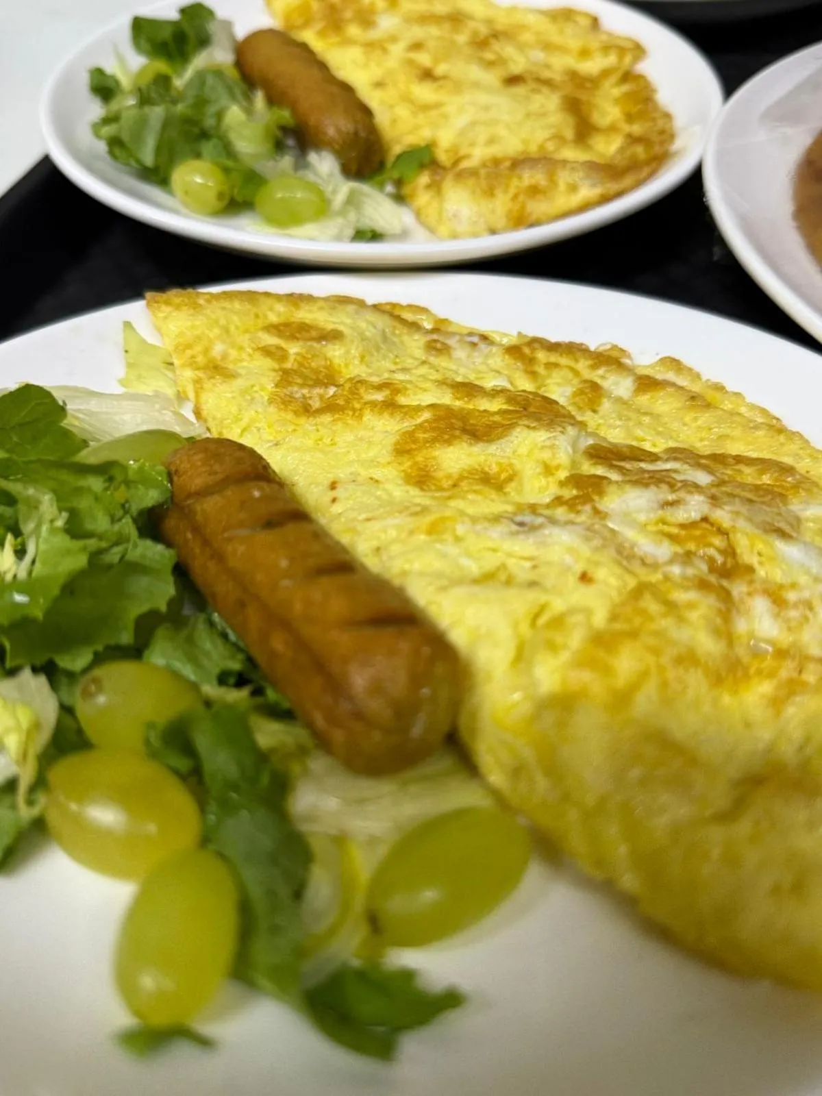 Restaurant/places to eat in Hamsun Shahrah-e-Faisal