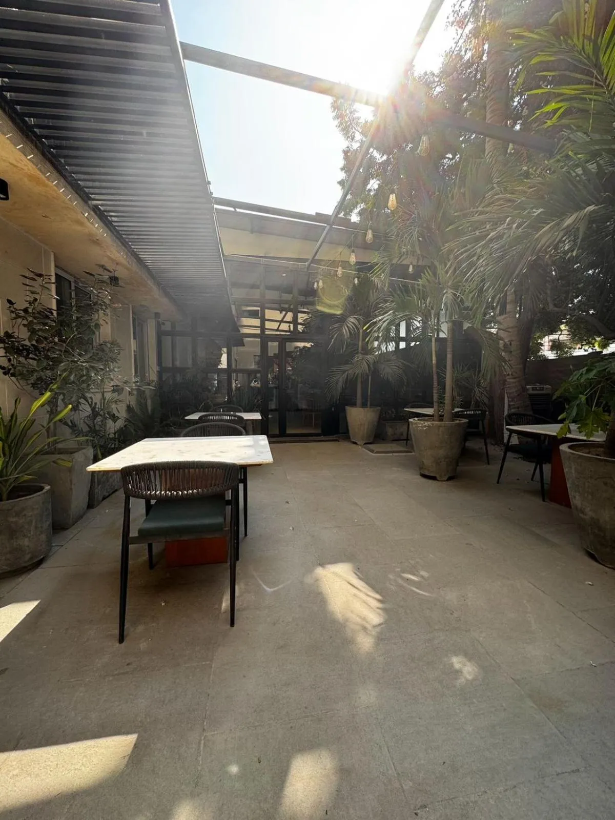 Table tennis in Hamsun Shahrah-e-Faisal