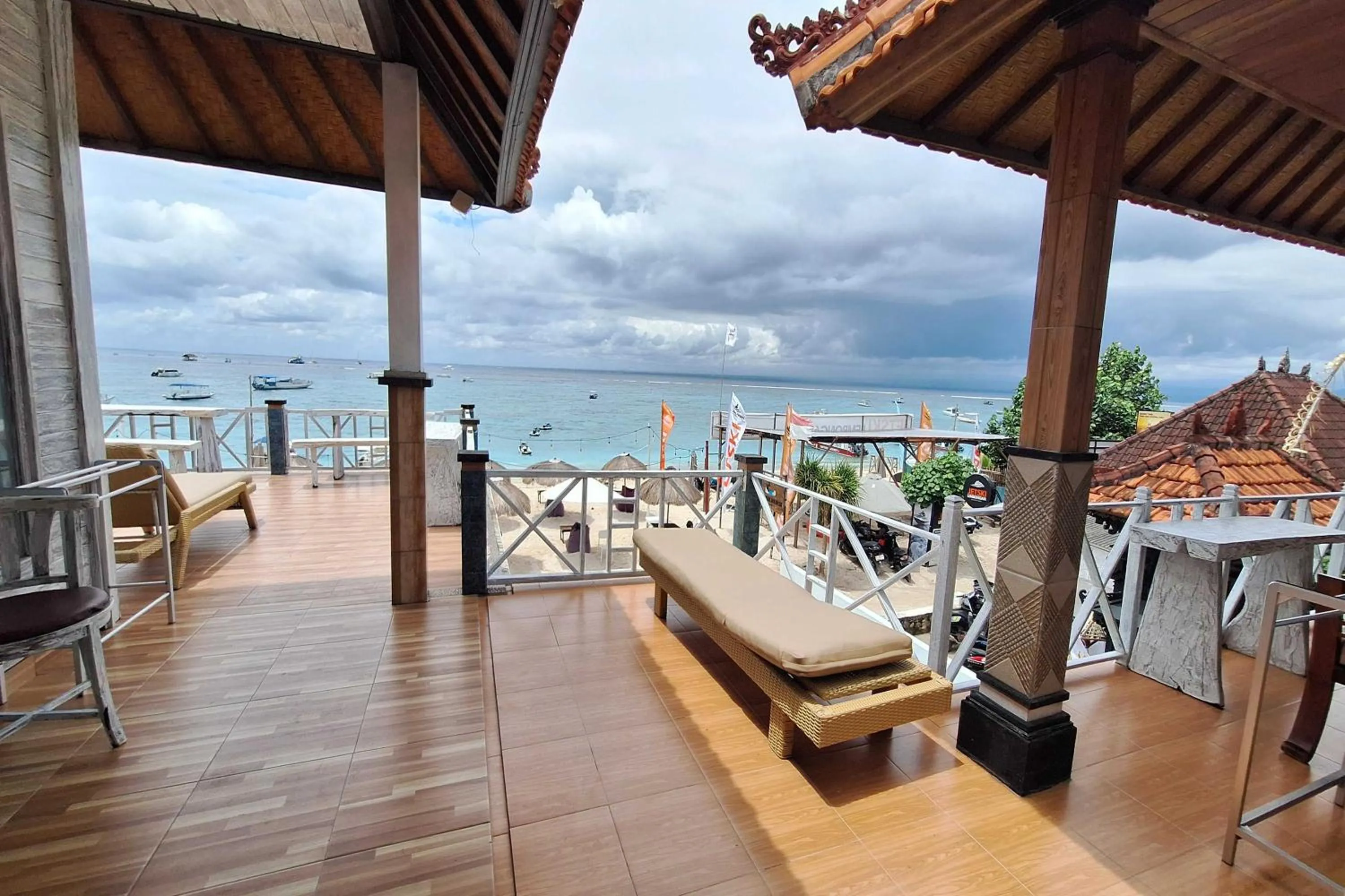 Lobby or reception in The Beach Huts Lembongan