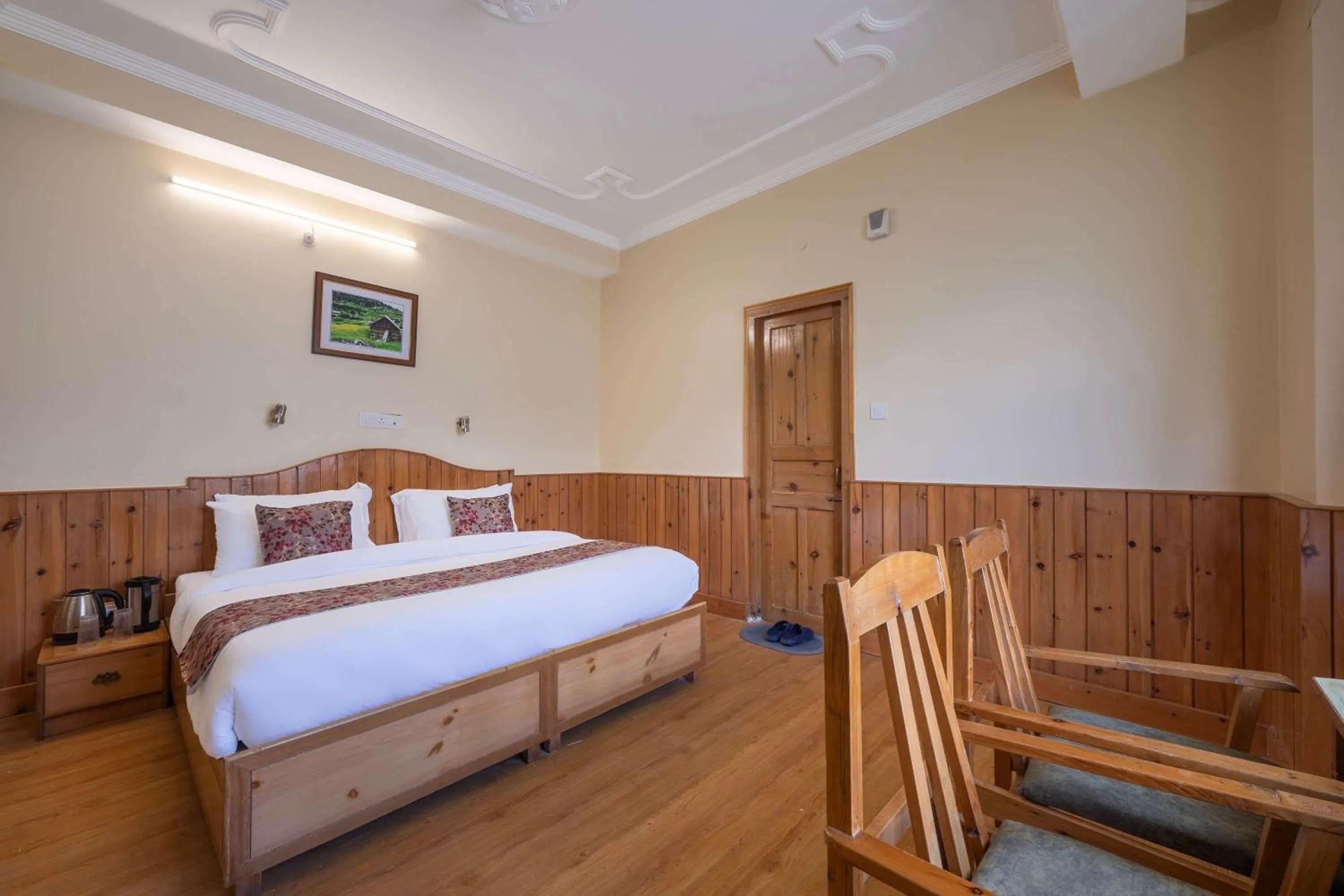 Bed in Echor The Alpine Crest Kalpa