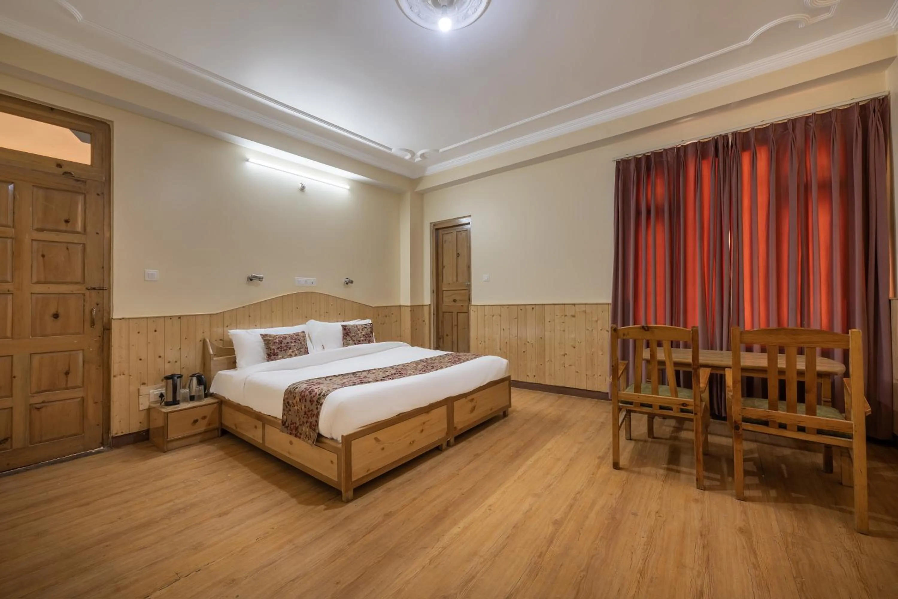 Bed in Echor The Alpine Crest Kalpa