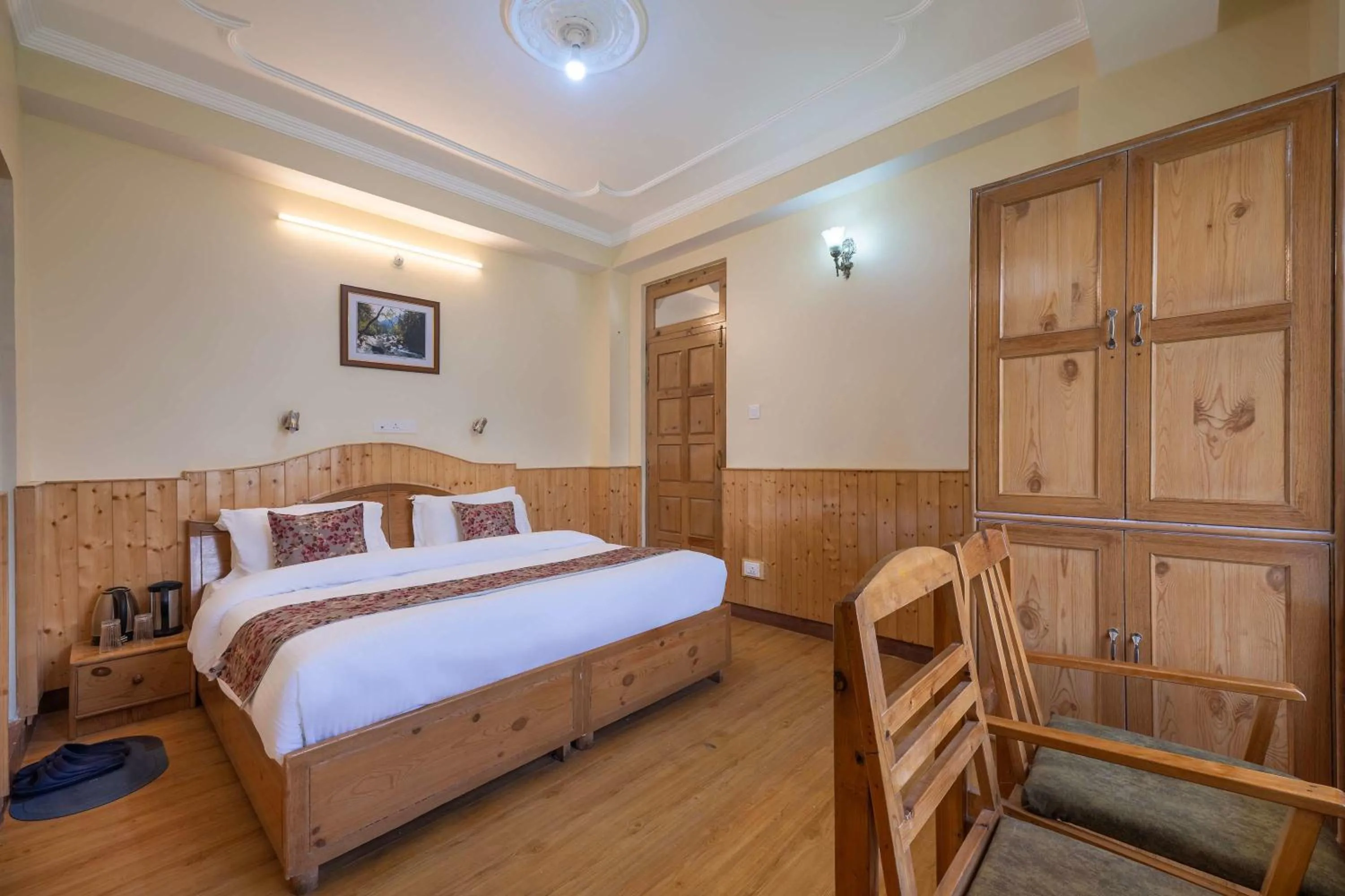 Bed in Echor The Alpine Crest Kalpa