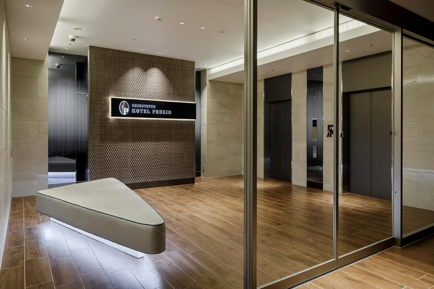 Facade/entrance in Shizutetsu Hotel Prezio Tokyo Tamachi