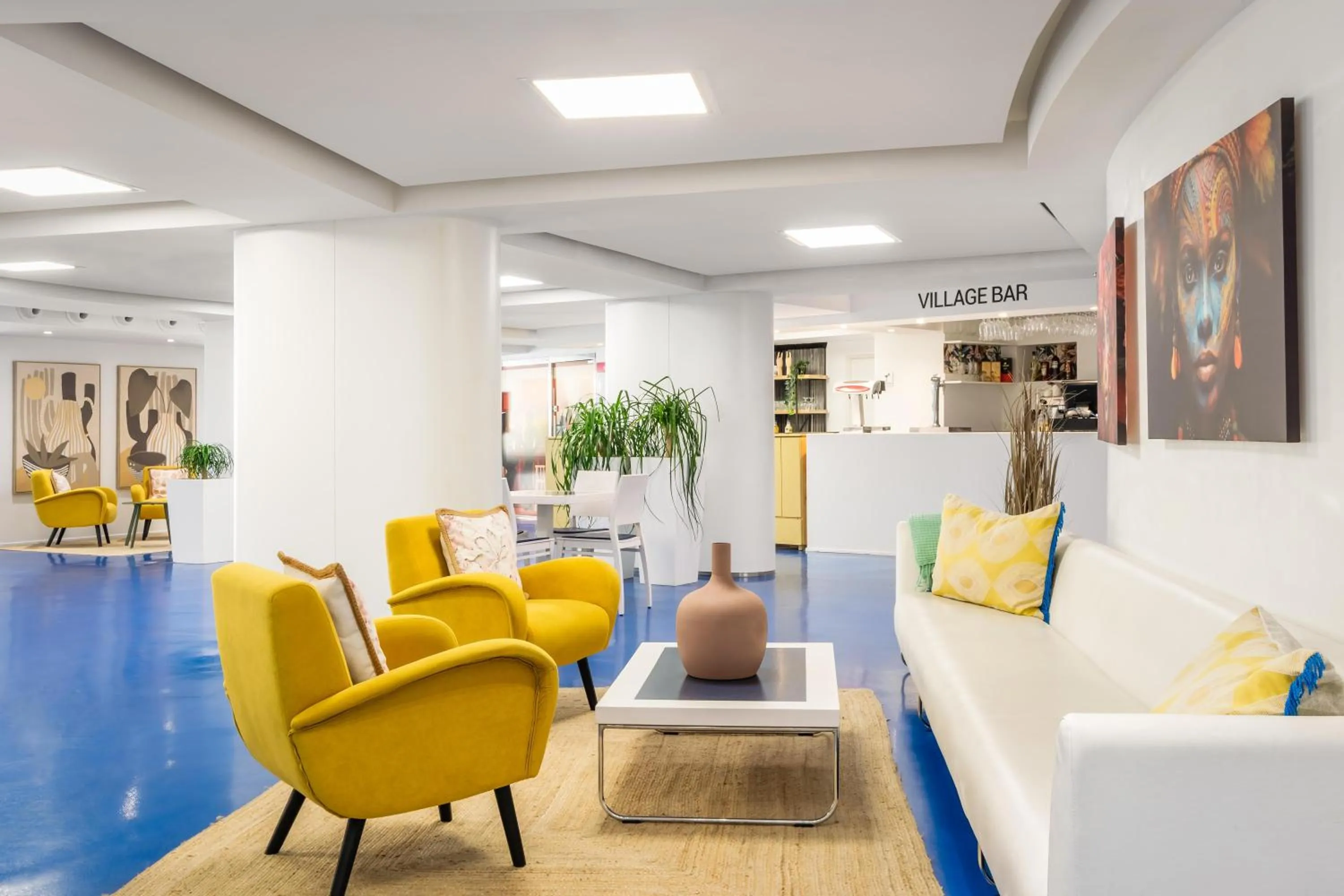 Lounge or bar in ALEGRIA Sun Village