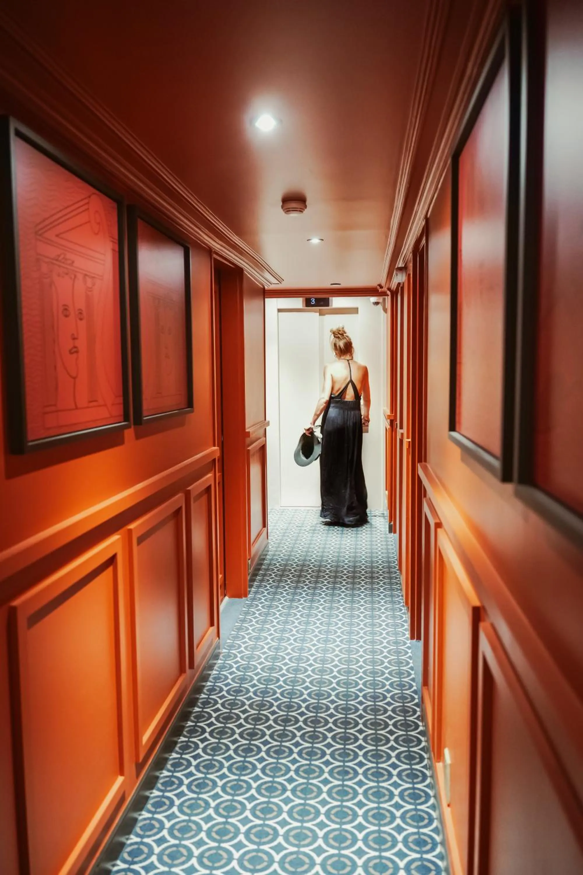 Facade/entrance in Maison Orphée