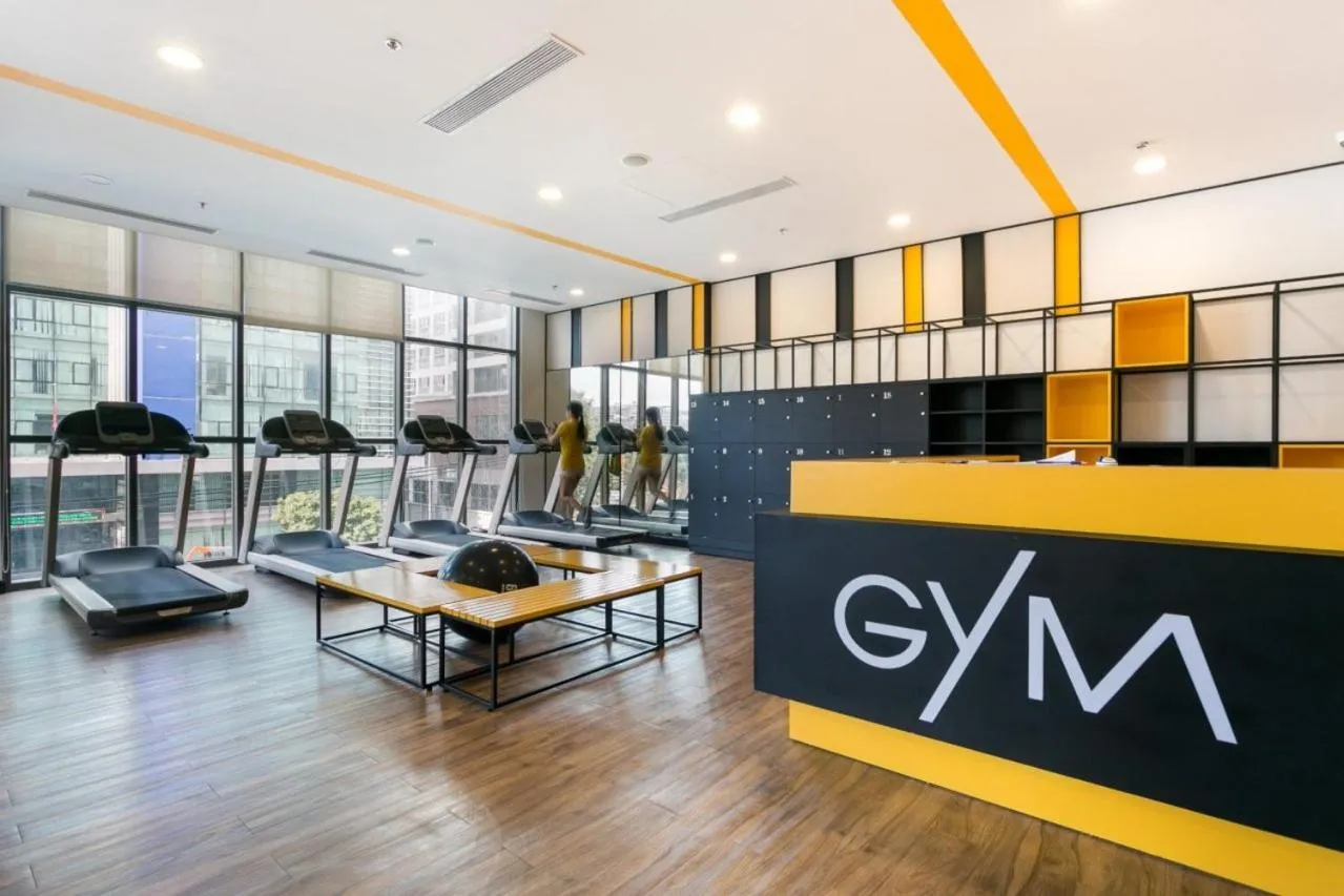 Fitness centre/facilities in iHome Furnished Apartments with Free Gym & Pool, Airport Pick-Up Service