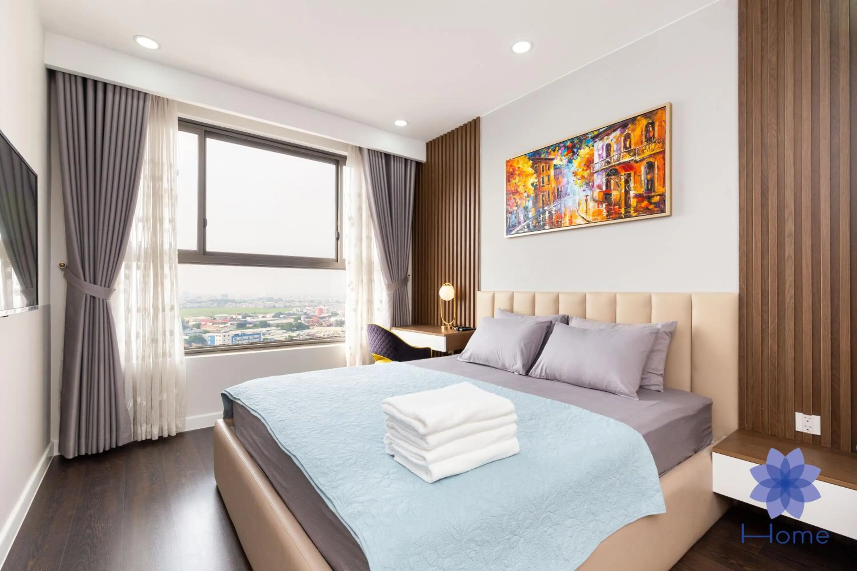 Bed in iHome Furnished Apartments with Free Gym & Pool, Airport Pick-Up Service