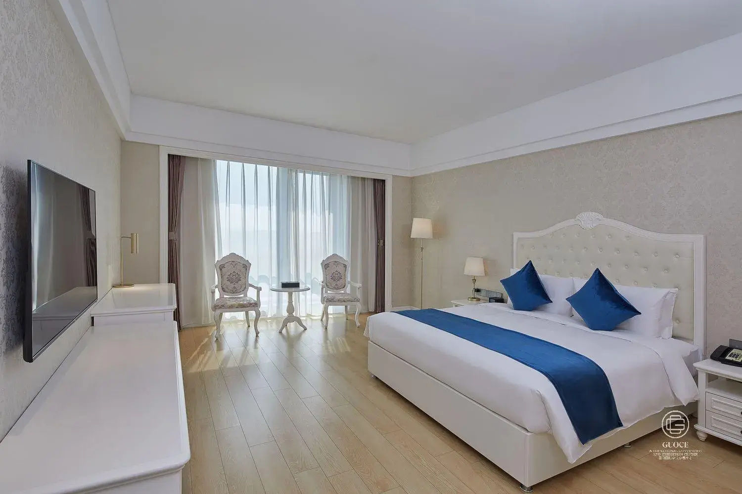 Business King Room in GUOCE Beijing Capital Airport Hotel & Convention Center Business King Room in GUOCE Beijing Capital Airport Hotel & Convention Center