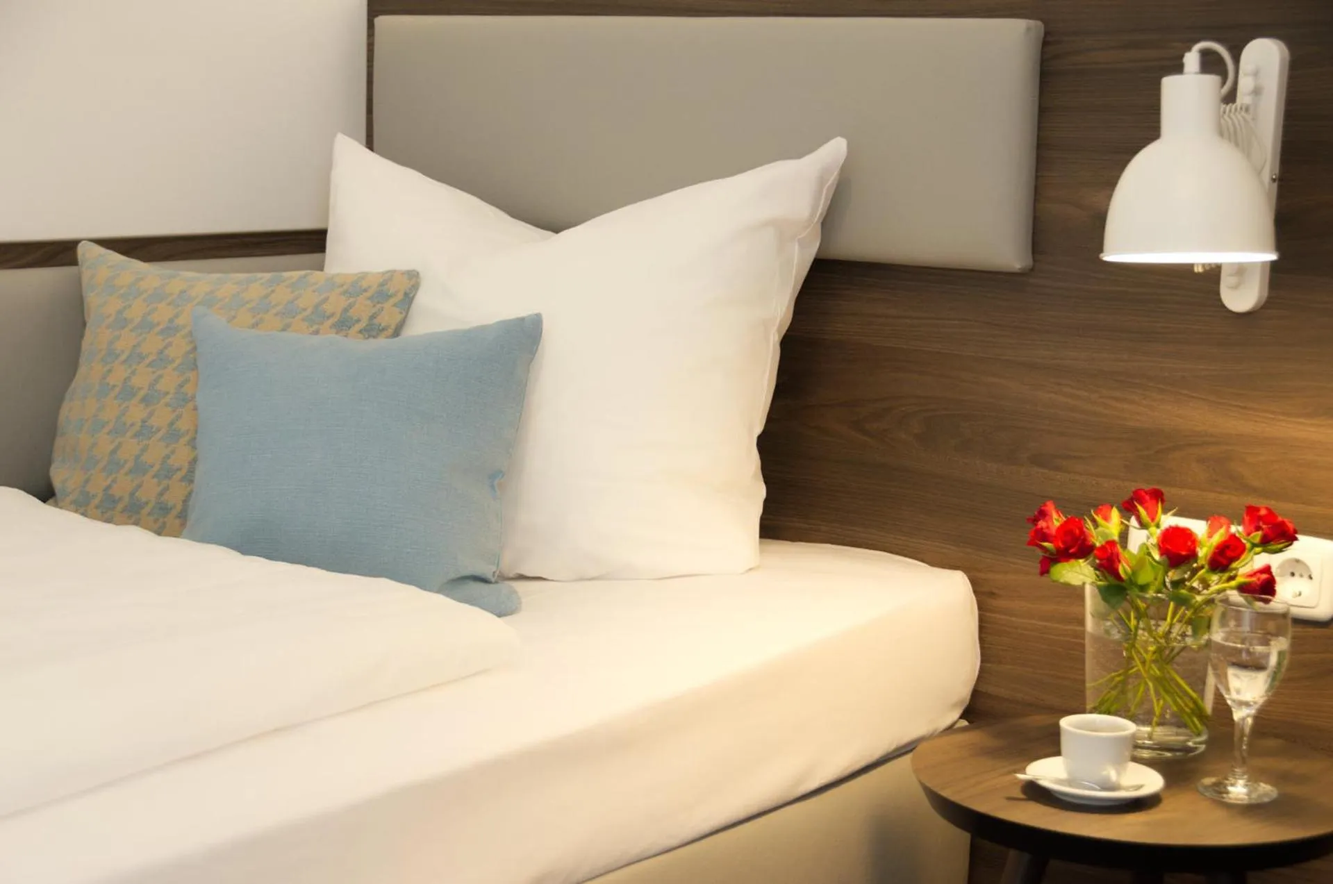 Photo of the whole room, Bed in Lizz Hotel Munich