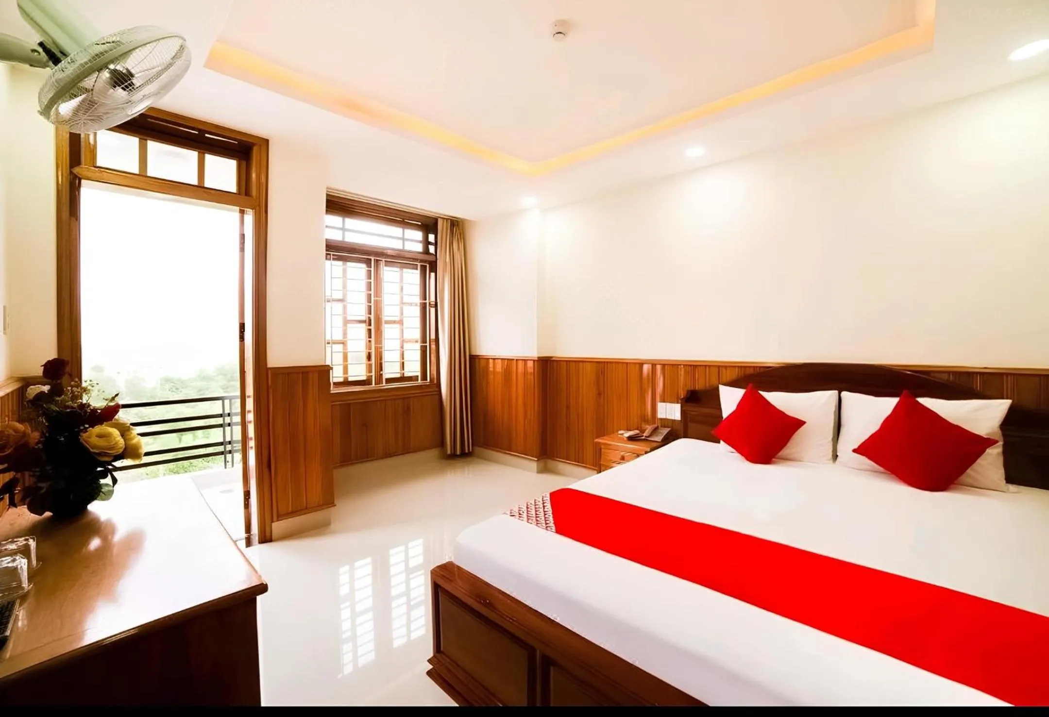Bedroom, Bed in Thien Truong Hotel