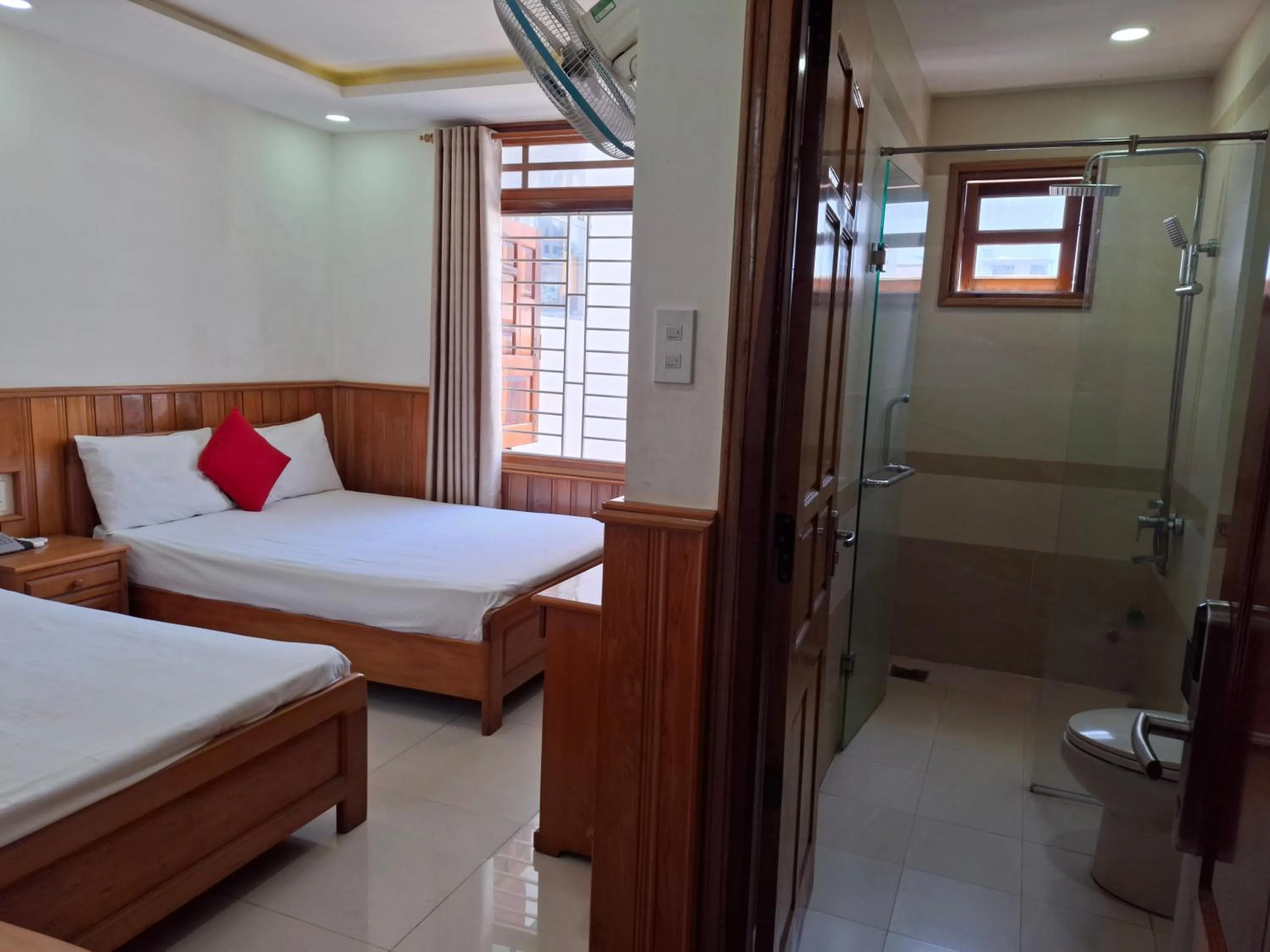 Bedroom, Bed in Thien Truong Hotel