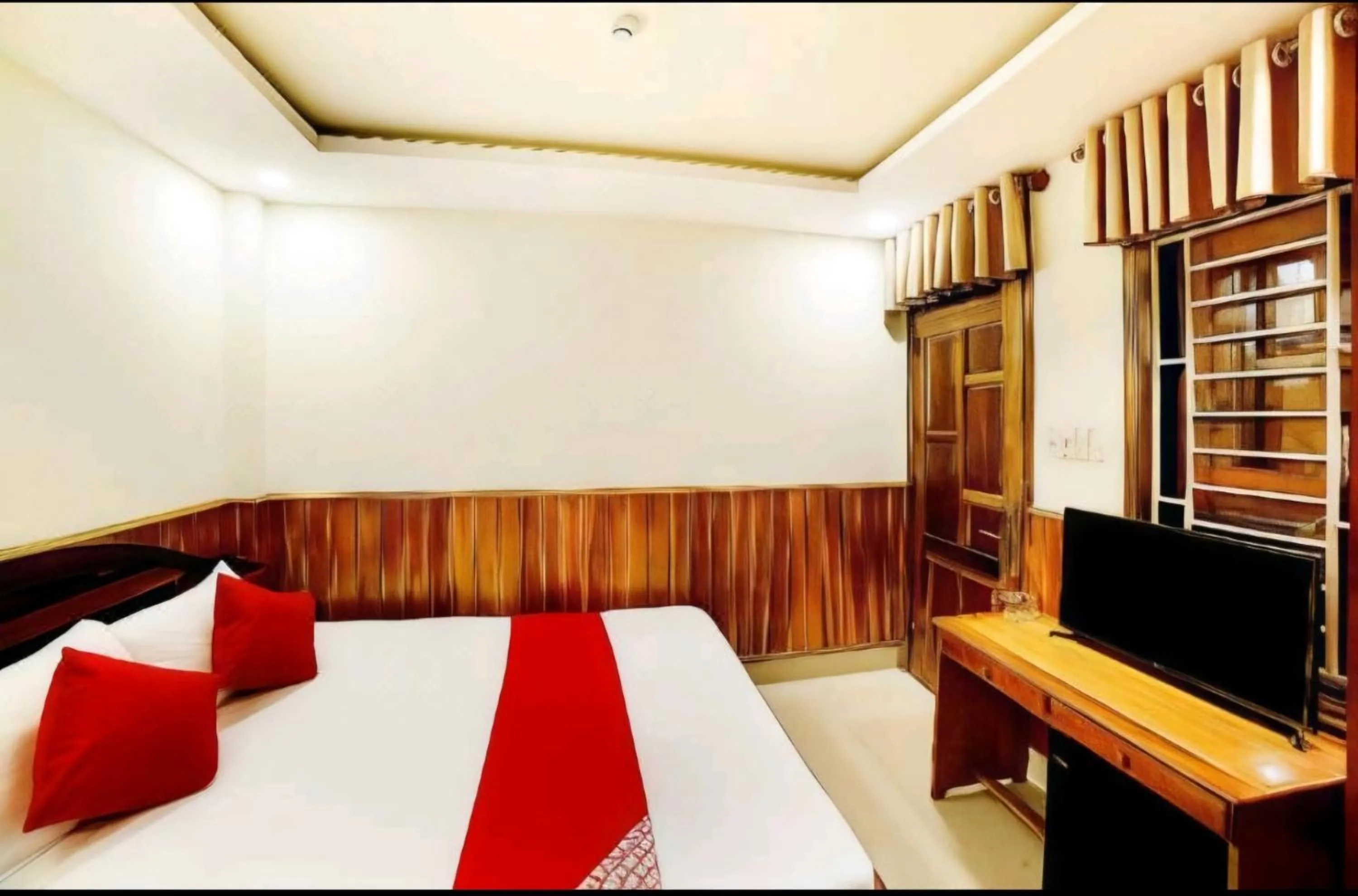 Living room, Bed in Thien Truong Hotel