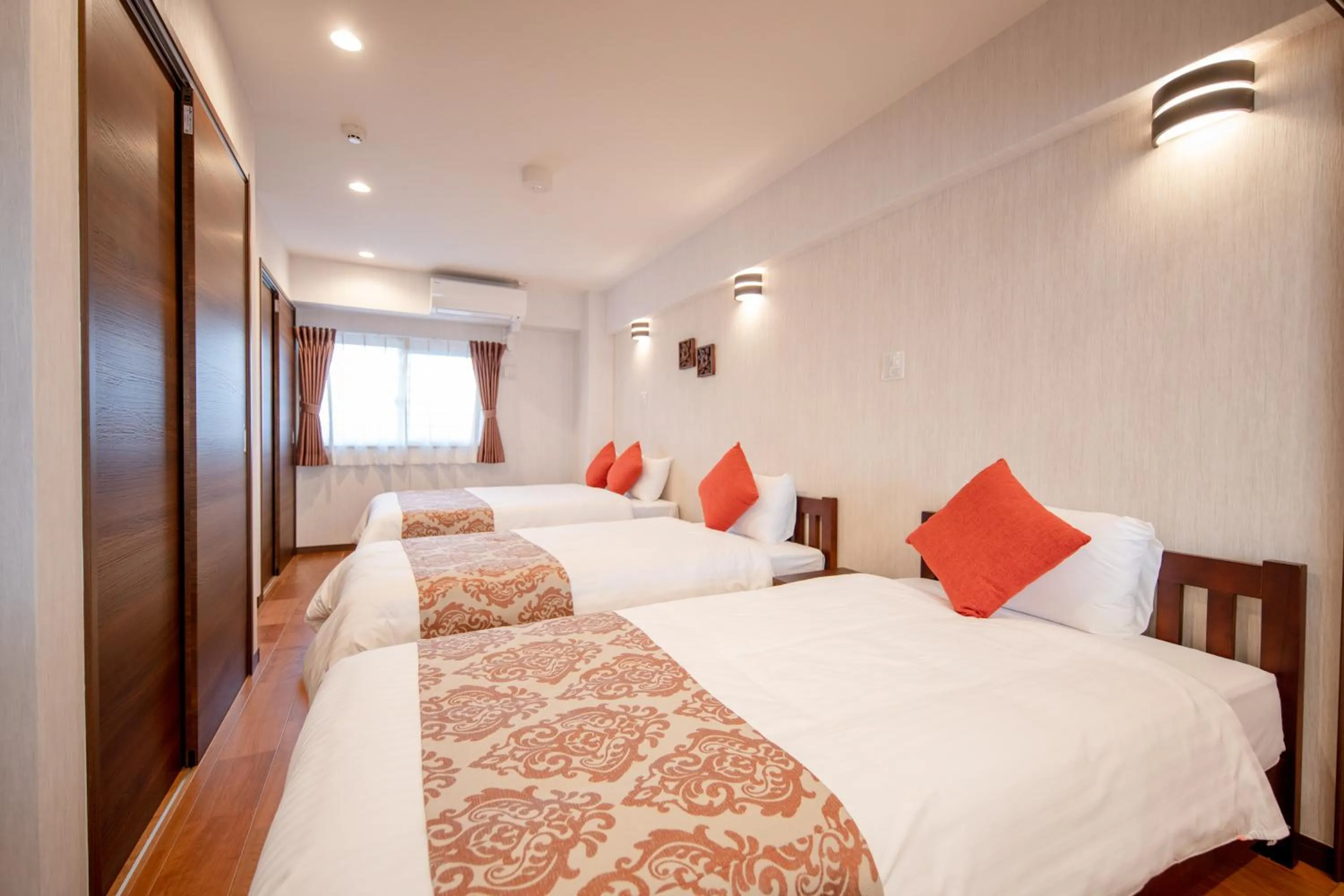 Bed in Hotel Haabesu Okinawa