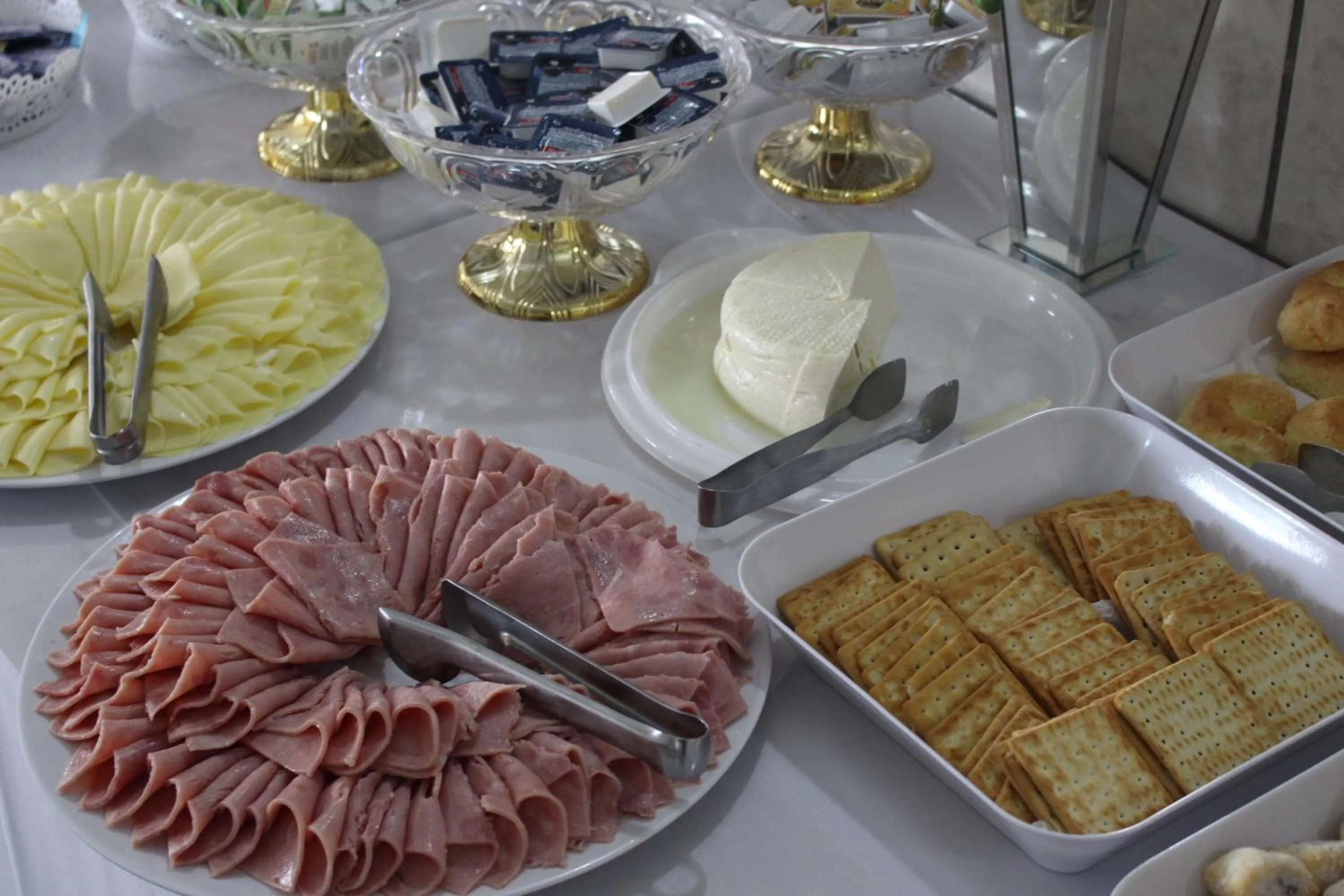 Breakfast in Bica Pau Hotel