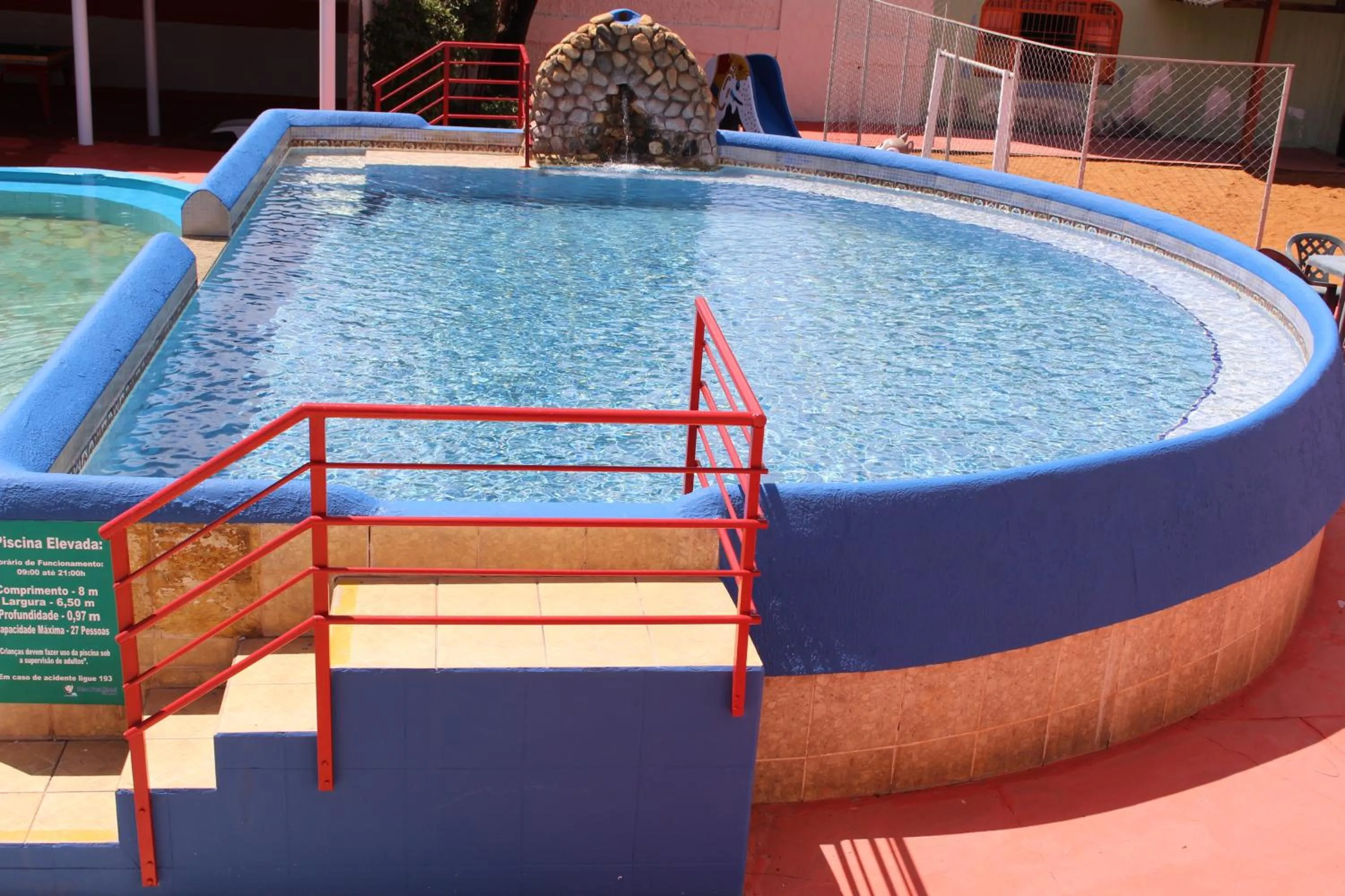 Pool view in Bica Pau Hotel