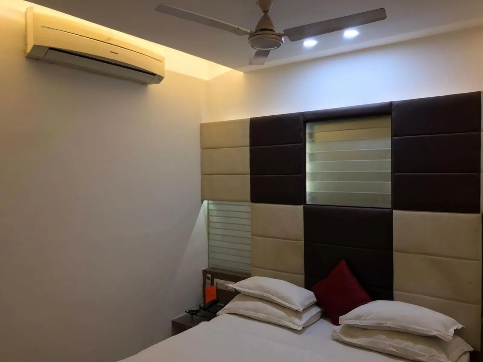 Bed in Pearl Hotel & Banquets Ahmedabad