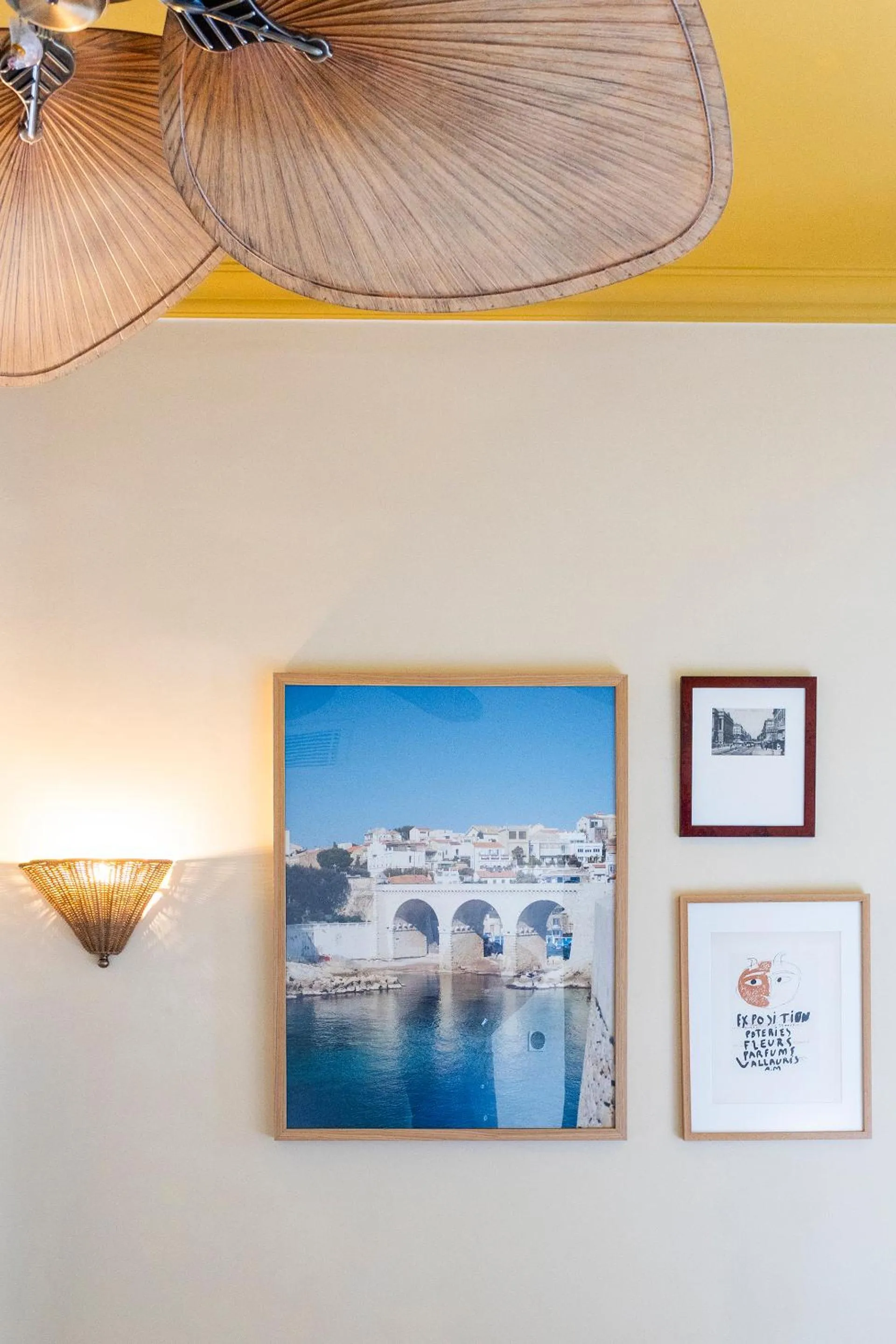 Decorative detail in Hôtel Amista Marseille - ancien Hôtel Saint Louis - Vieux Port