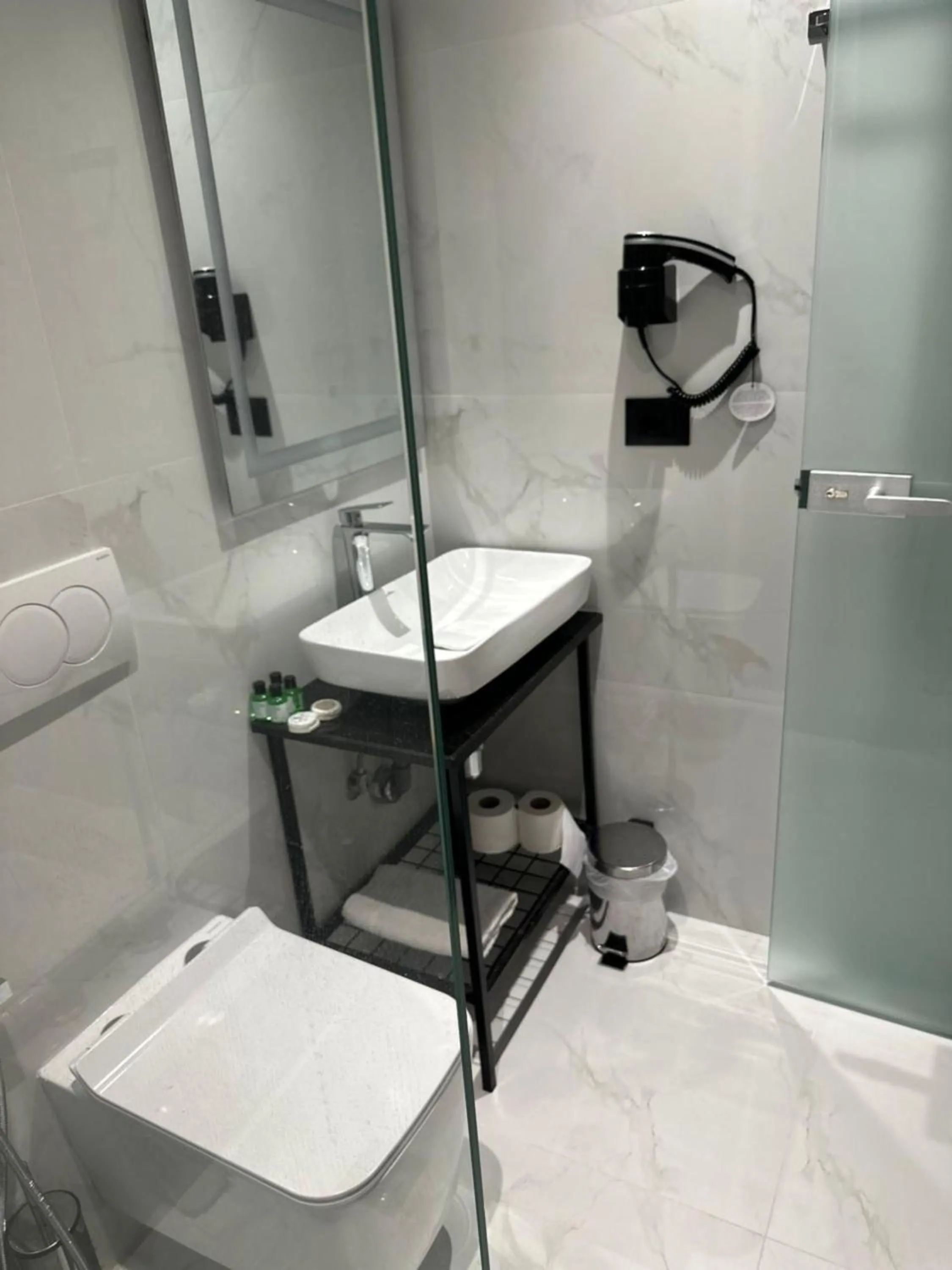 Bathroom in Hotel Vola